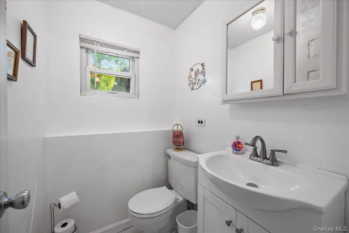 half bath on lower level half bath on lower level