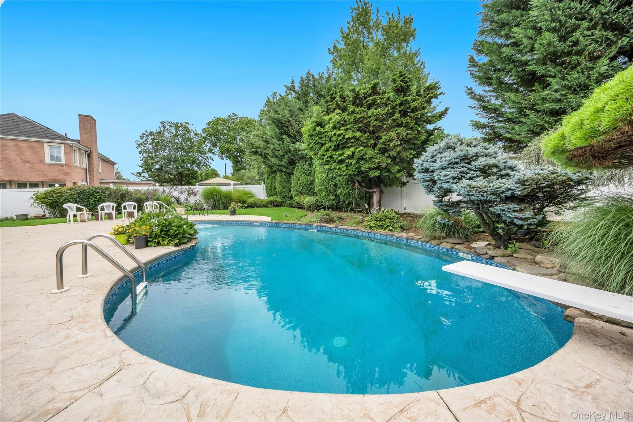 49 Village Drive, Oyster Bay, NY, 4 Bedrooms Bedrooms, 10 Rooms Rooms,3 BathroomsBathrooms,Residential,For Rent,Village,0,1040601 49 Village Drive, Oyster Bay, NY, 4 Bedrooms Bedrooms, 10 Rooms Rooms,3 BathroomsBathrooms,Residential,For Rent,Village,0,1040601