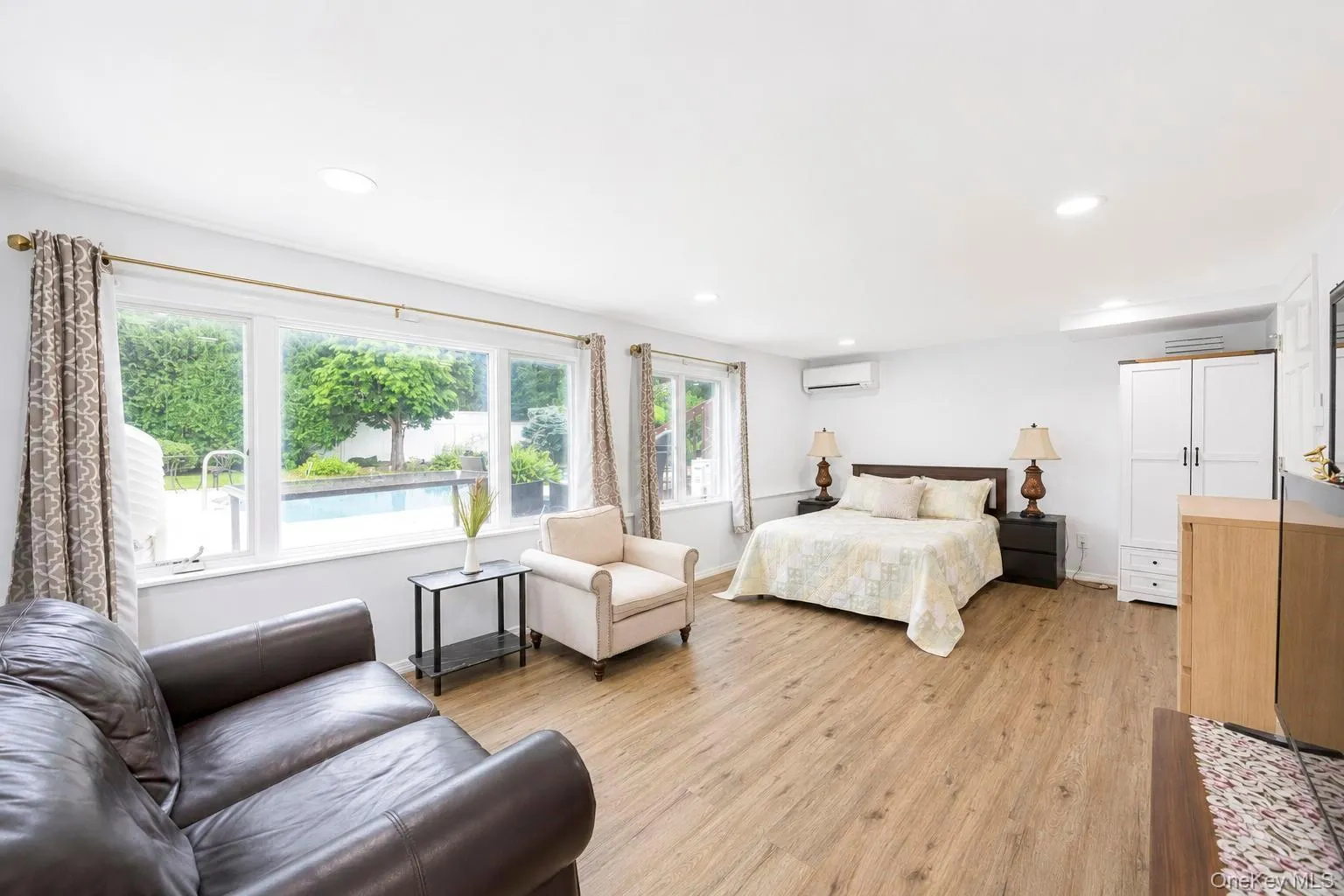 49 Village Drive, Oyster Bay, NY, 4 Bedrooms Bedrooms, 10 Rooms Rooms,3 BathroomsBathrooms,Residential,For Rent,Village,0,1040601 49 Village Drive, Oyster Bay, NY, 4 Bedrooms Bedrooms, 10 Rooms Rooms,3 BathroomsBathrooms,Residential,For Rent,Village,0,1040601