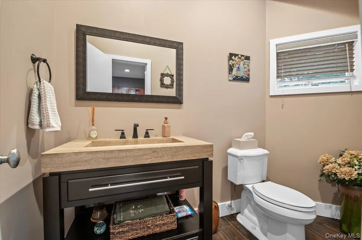 9 Sorgi Court, Oyster Bay, NY, 4 Bedrooms Bedrooms, 8 Rooms Rooms,3 BathroomsBathrooms,Residential,For Rent,Sorgi,0,1040603 9 Sorgi Court, Oyster Bay, NY, 4 Bedrooms Bedrooms, 8 Rooms Rooms,3 BathroomsBathrooms,Residential,For Rent,Sorgi,0,1040603