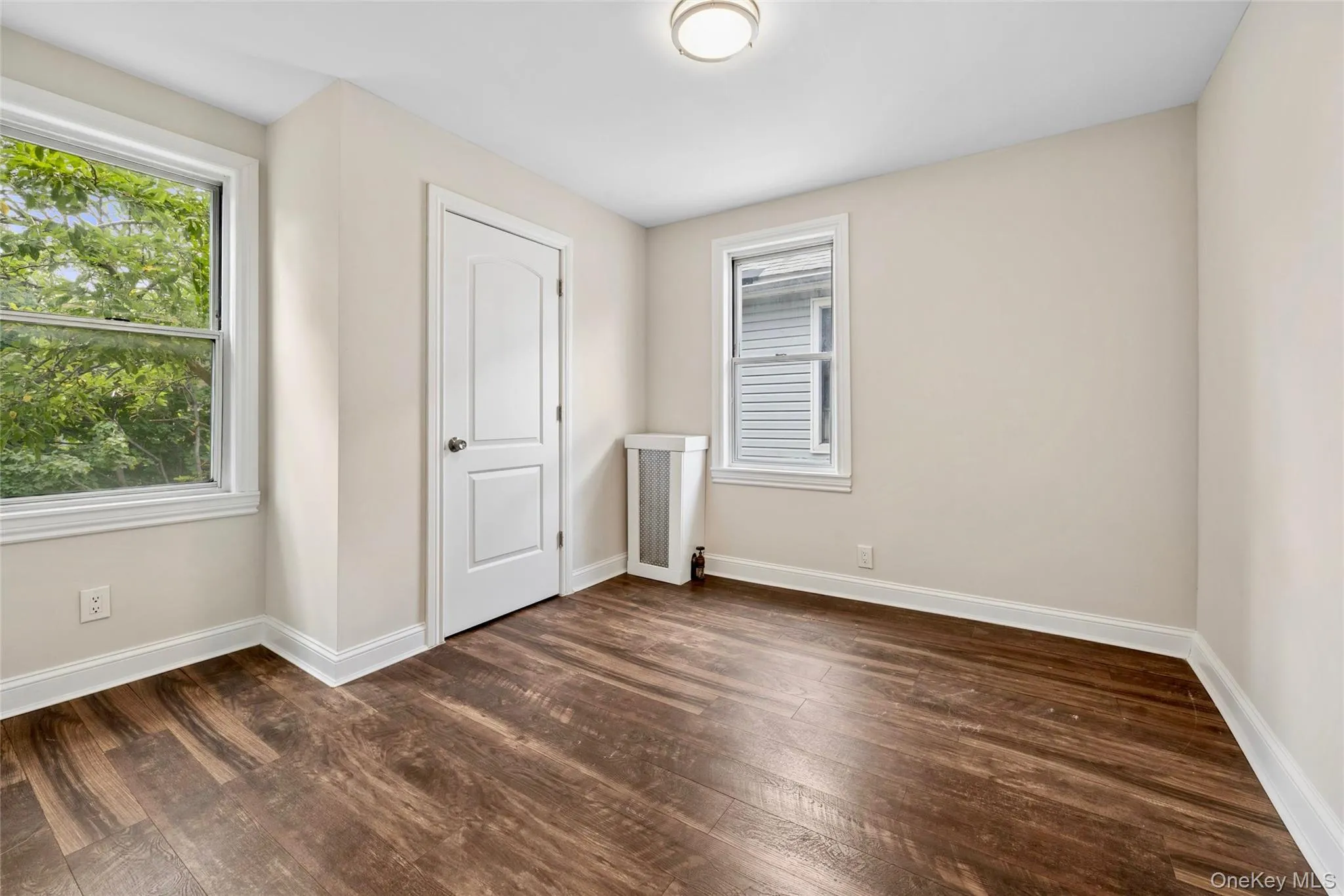 1631 Paulding Avenue, New York, NY, 3 Bedrooms Bedrooms, 11 Rooms Rooms,2 BathroomsBathrooms,Residential,For Rent,Paulding,0,1040604 1631 Paulding Avenue, New York, NY, 3 Bedrooms Bedrooms, 11 Rooms Rooms,2 BathroomsBathrooms,Residential,For Rent,Paulding,0,1040604
