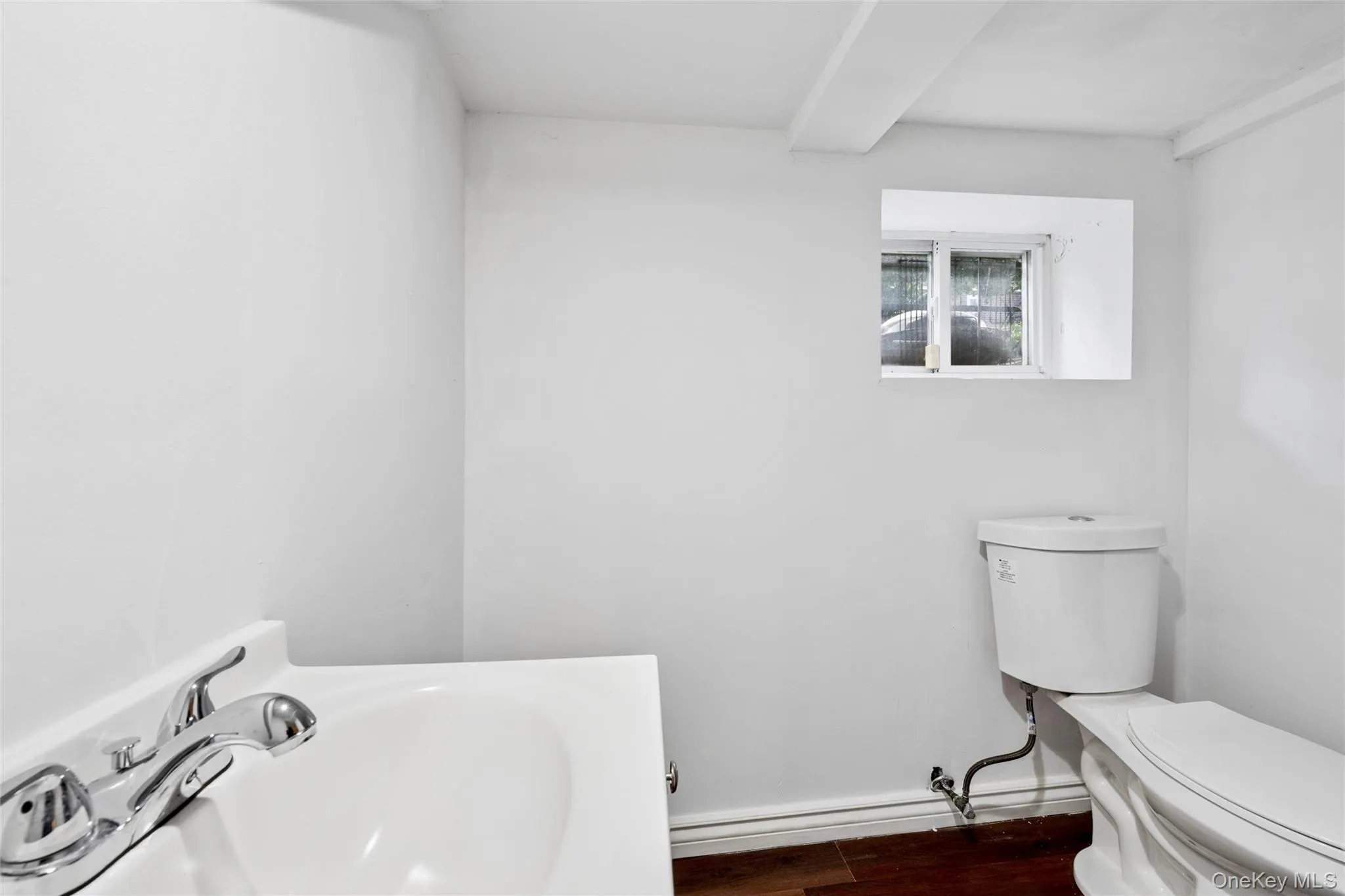 1631 Paulding Avenue, New York, NY, 3 Bedrooms Bedrooms, 11 Rooms Rooms,2 BathroomsBathrooms,Residential,For Rent,Paulding,0,1040604 1631 Paulding Avenue, New York, NY, 3 Bedrooms Bedrooms, 11 Rooms Rooms,2 BathroomsBathrooms,Residential,For Rent,Paulding,0,1040604