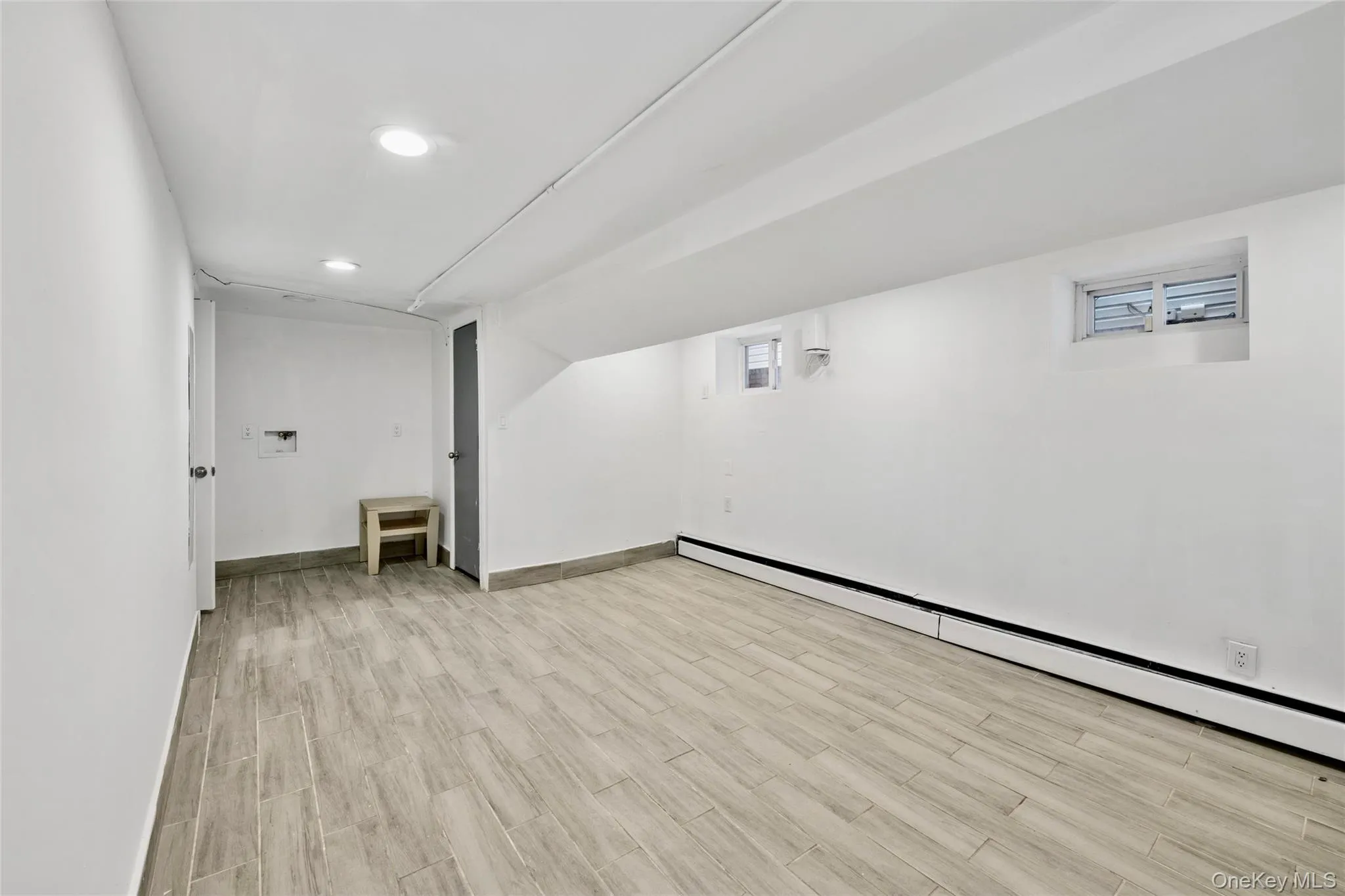 1631 Paulding Avenue, New York, NY, 3 Bedrooms Bedrooms, 11 Rooms Rooms,2 BathroomsBathrooms,Residential,For Rent,Paulding,0,1040604 1631 Paulding Avenue, New York, NY, 3 Bedrooms Bedrooms, 11 Rooms Rooms,2 BathroomsBathrooms,Residential,For Rent,Paulding,0,1040604