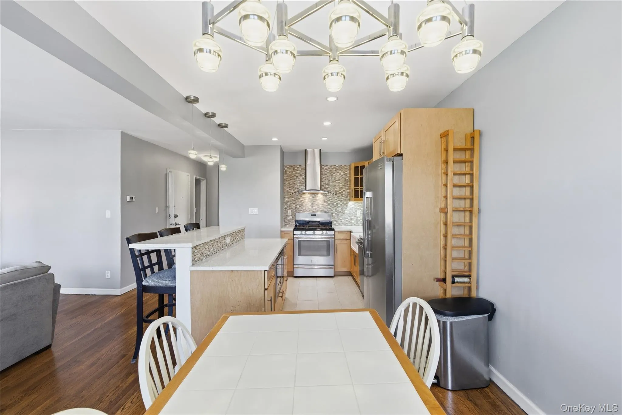 59-17 Kissena Boulevard, New York, NY, 3 Bedrooms Bedrooms, 5 Rooms Rooms,2 BathroomsBathrooms,Residential Lease,For Rent,Kissena,0,1040606 59-17 Kissena Boulevard, New York, NY, 3 Bedrooms Bedrooms, 5 Rooms Rooms,2 BathroomsBathrooms,Residential Lease,For Rent,Kissena,0,1040606