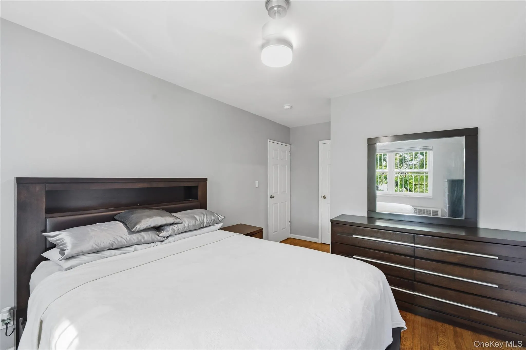 59-17 Kissena Boulevard, New York, NY, 3 Bedrooms Bedrooms, 5 Rooms Rooms,2 BathroomsBathrooms,Residential Lease,For Rent,Kissena,0,1040606 59-17 Kissena Boulevard, New York, NY, 3 Bedrooms Bedrooms, 5 Rooms Rooms,2 BathroomsBathrooms,Residential Lease,For Rent,Kissena,0,1040606