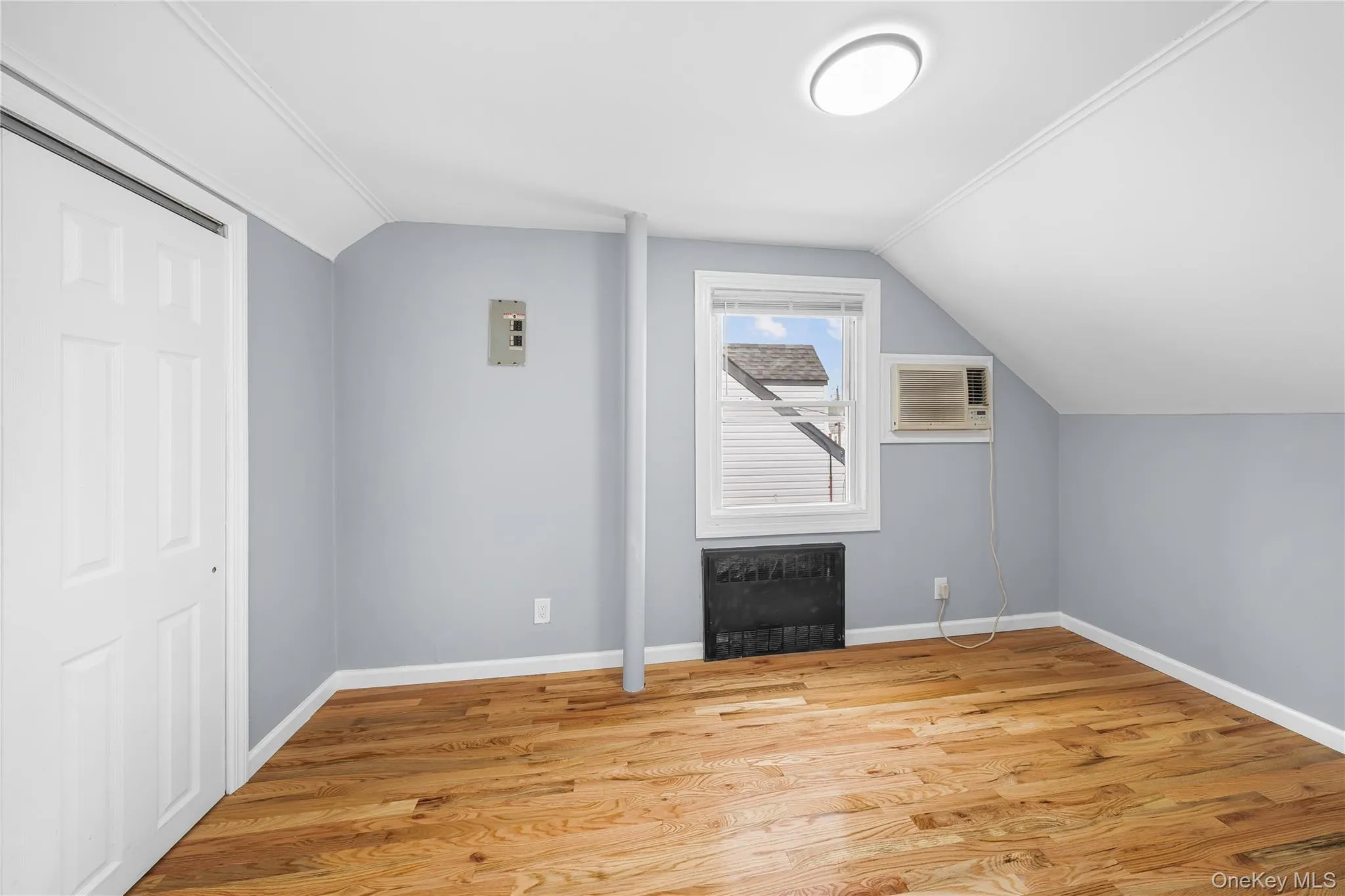 370 Locust Avenue, Hempstead, NY, 4 Bedrooms Bedrooms, 9 Rooms Rooms,2 BathroomsBathrooms,Residential,For Rent,Locust,0,1040608 370 Locust Avenue, Hempstead, NY, 4 Bedrooms Bedrooms, 9 Rooms Rooms,2 BathroomsBathrooms,Residential,For Rent,Locust,0,1040608