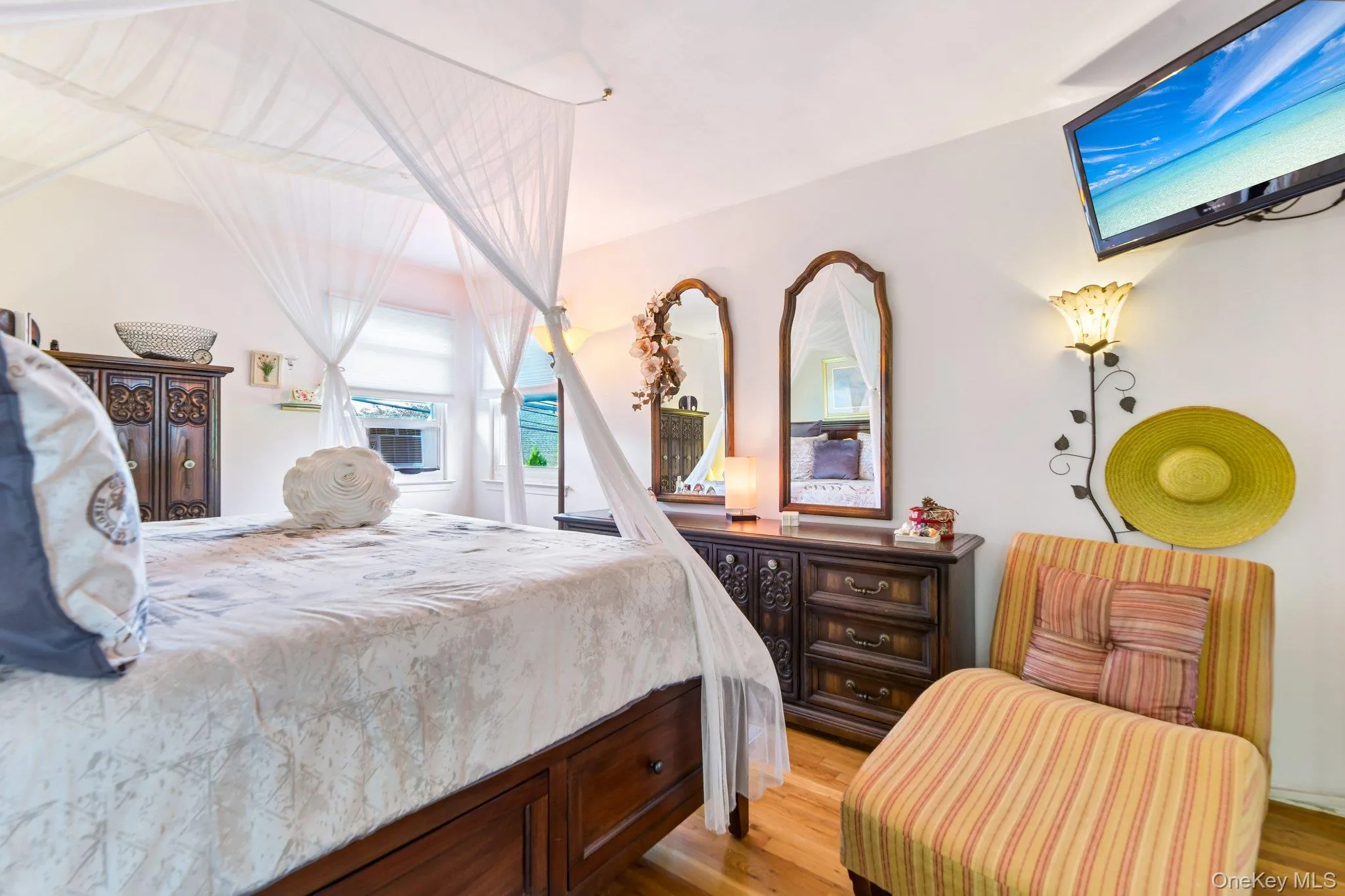 8 Laurel Lane, Hempstead, NY, 4 Bedrooms Bedrooms, 10 Rooms Rooms,2 BathroomsBathrooms,Residential,For Rent,Laurel,0,1040610 8 Laurel Lane, Hempstead, NY, 4 Bedrooms Bedrooms, 10 Rooms Rooms,2 BathroomsBathrooms,Residential,For Rent,Laurel,0,1040610