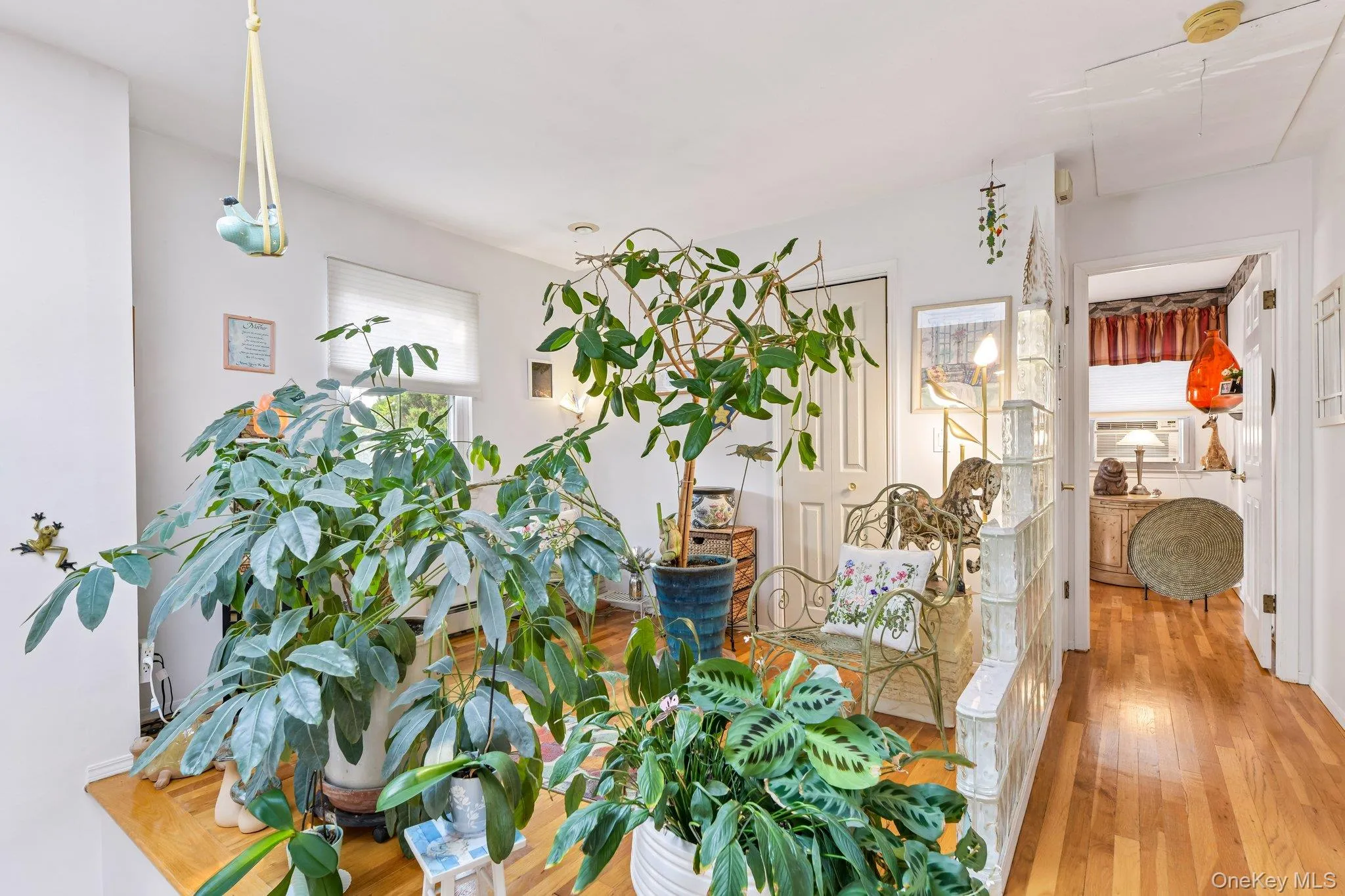 8 Laurel Lane, Hempstead, NY, 4 Bedrooms Bedrooms, 10 Rooms Rooms,2 BathroomsBathrooms,Residential,For Rent,Laurel,0,1040610 8 Laurel Lane, Hempstead, NY, 4 Bedrooms Bedrooms, 10 Rooms Rooms,2 BathroomsBathrooms,Residential,For Rent,Laurel,0,1040610