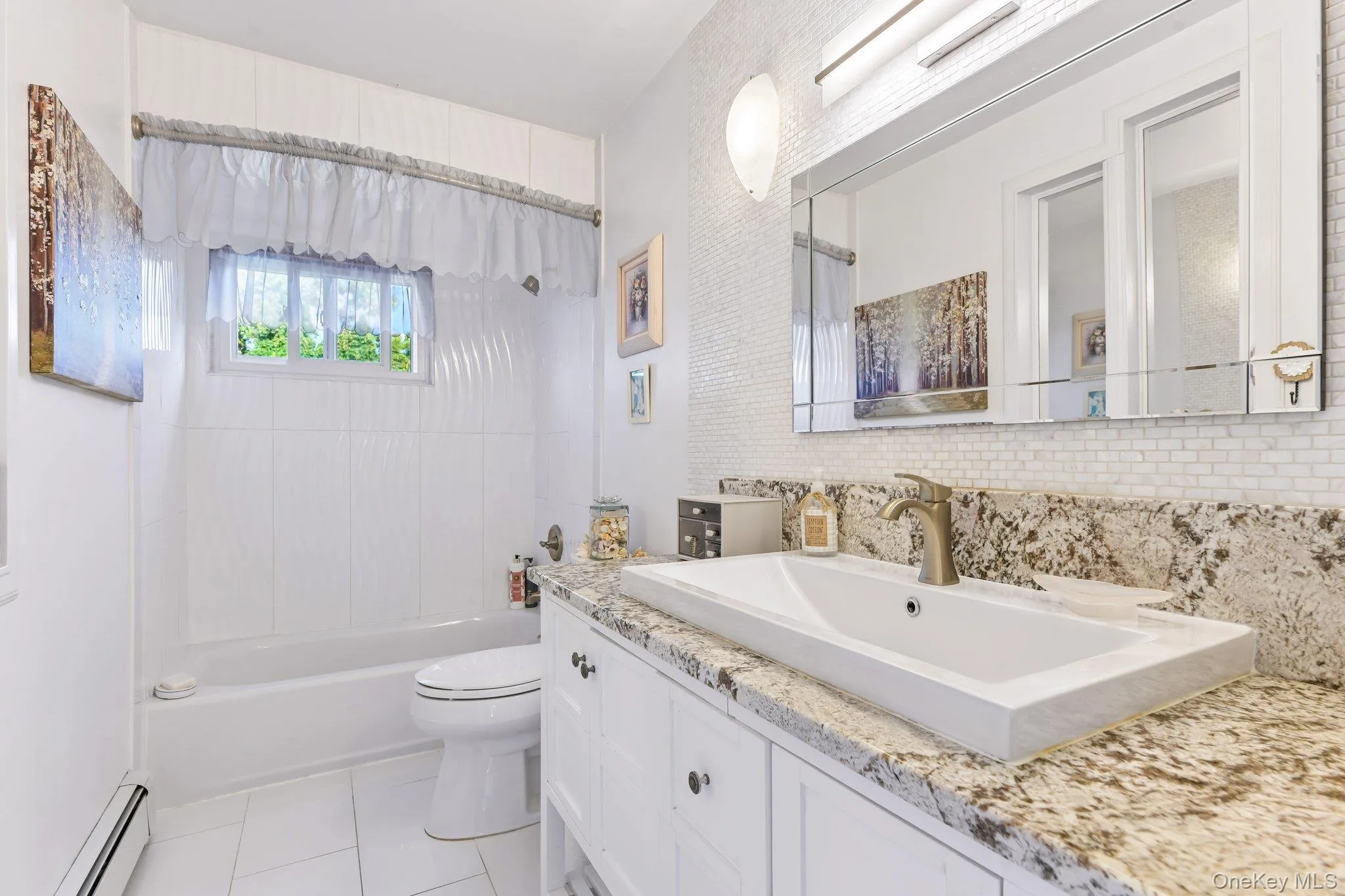 8 Laurel Lane, Hempstead, NY, 4 Bedrooms Bedrooms, 10 Rooms Rooms,2 BathroomsBathrooms,Residential,For Rent,Laurel,0,1040610 8 Laurel Lane, Hempstead, NY, 4 Bedrooms Bedrooms, 10 Rooms Rooms,2 BathroomsBathrooms,Residential,For Rent,Laurel,0,1040610