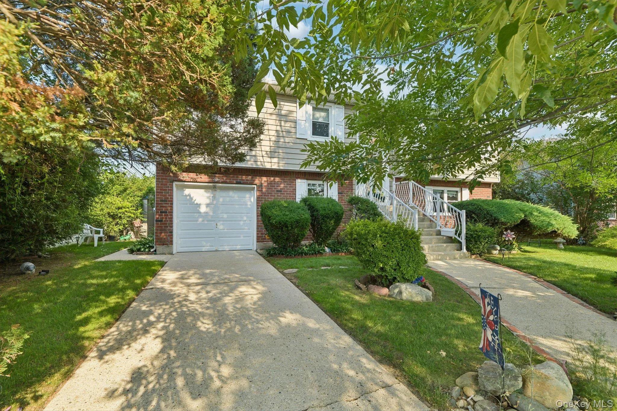 8 Laurel Lane, Hempstead, NY, 4 Bedrooms Bedrooms, 10 Rooms Rooms,2 BathroomsBathrooms,Residential,For Rent,Laurel,0,1040610 8 Laurel Lane, Hempstead, NY, 4 Bedrooms Bedrooms, 10 Rooms Rooms,2 BathroomsBathrooms,Residential,For Rent,Laurel,0,1040610