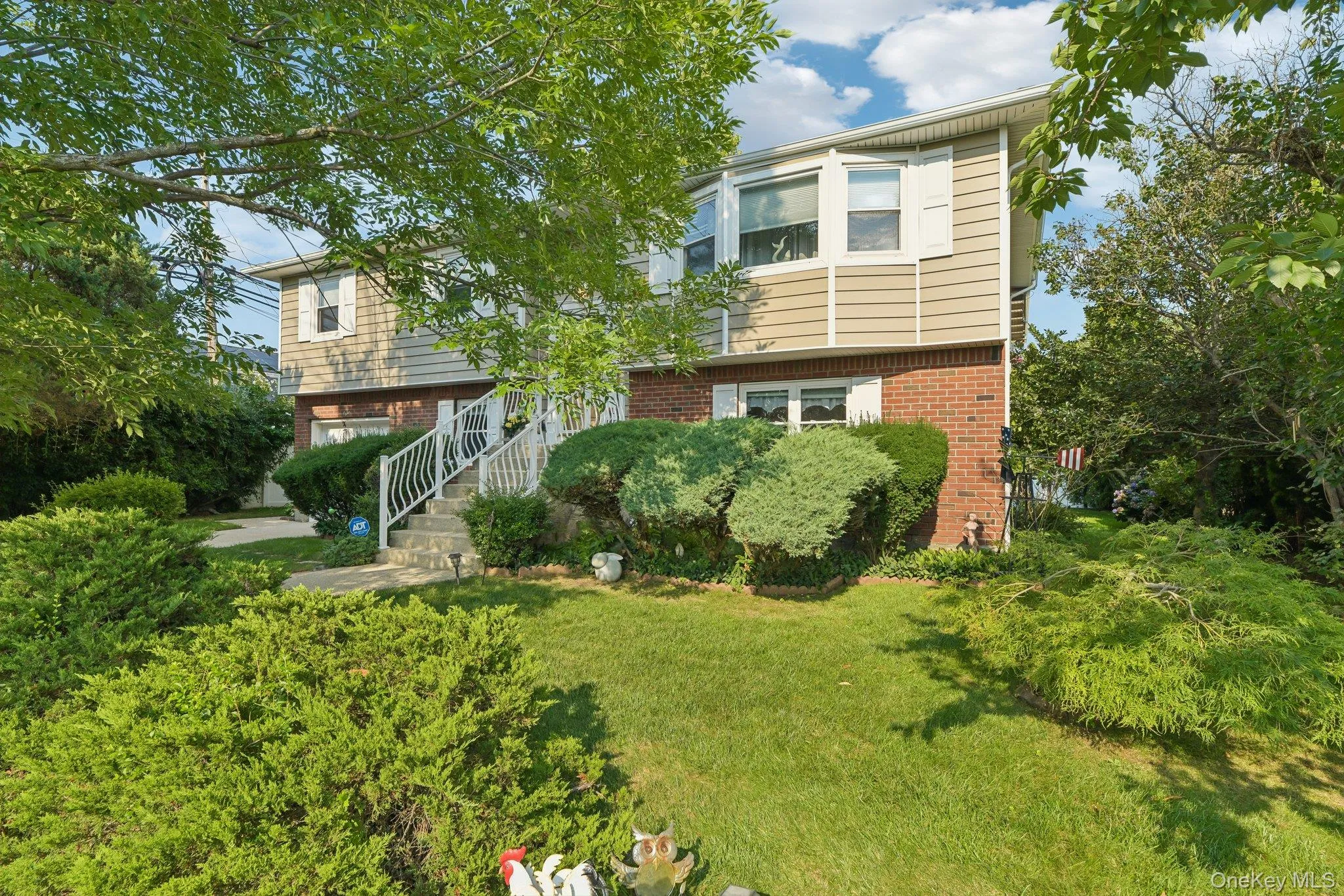 8 Laurel Lane, Hempstead, NY, 4 Bedrooms Bedrooms, 10 Rooms Rooms,2 BathroomsBathrooms,Residential,For Rent,Laurel,0,1040610 8 Laurel Lane, Hempstead, NY, 4 Bedrooms Bedrooms, 10 Rooms Rooms,2 BathroomsBathrooms,Residential,For Rent,Laurel,0,1040610