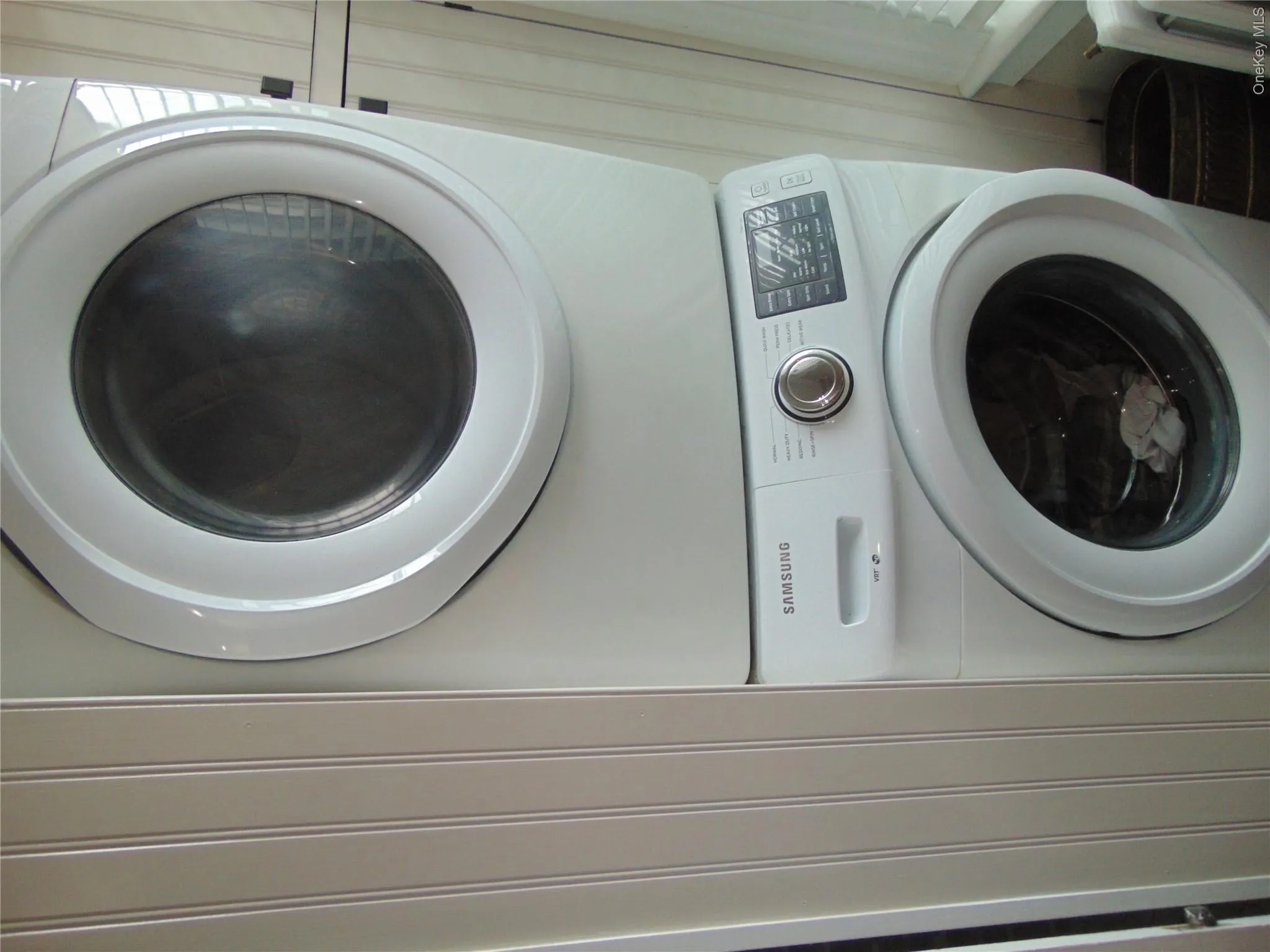 Washer/dryer in apartment Washer/dryer in apartment