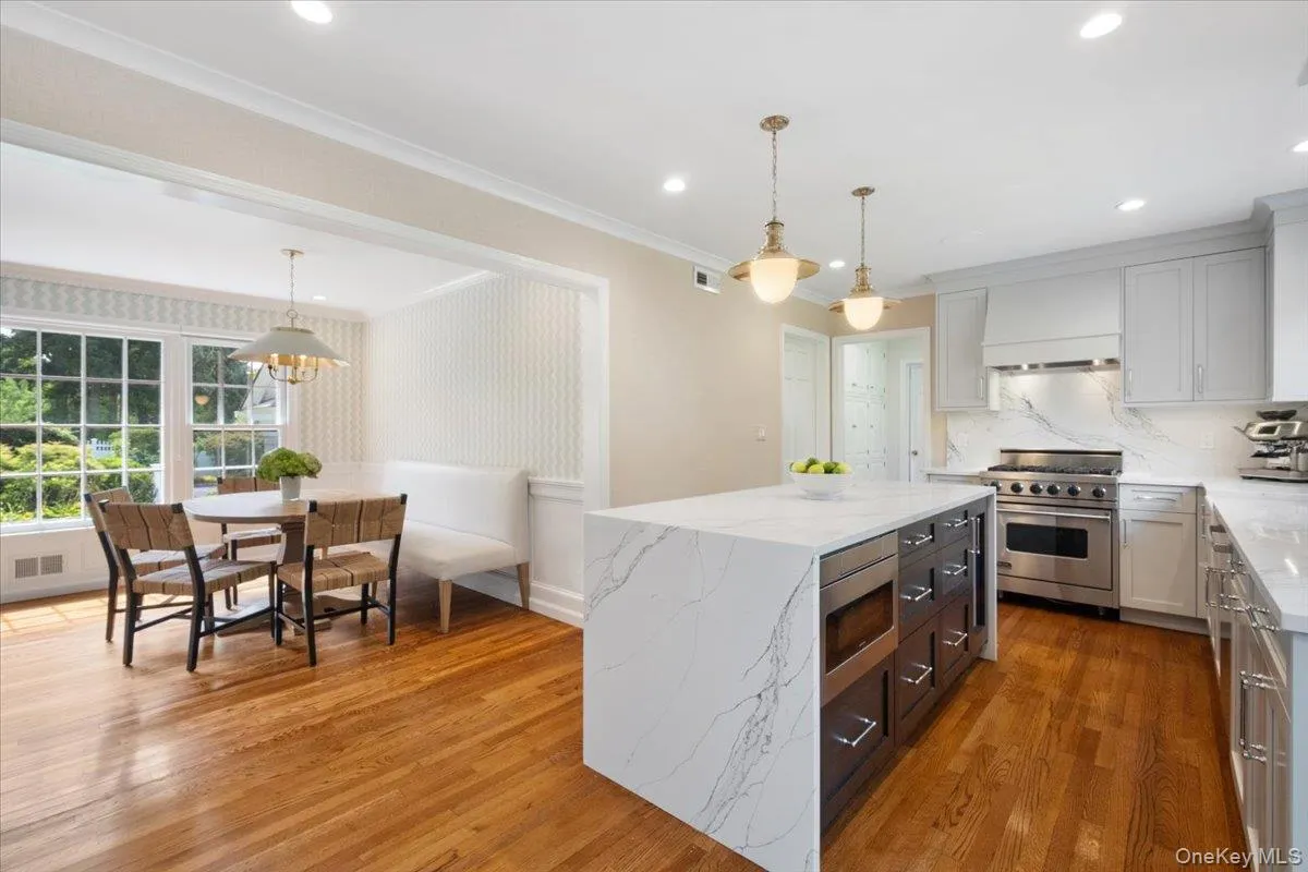911 Cove Road, Mamaroneck, NY, 5 Bedrooms Bedrooms, 10 Rooms Rooms,3 BathroomsBathrooms,Residential,For Rent,Cove,0,1040614 911 Cove Road, Mamaroneck, NY, 5 Bedrooms Bedrooms, 10 Rooms Rooms,3 BathroomsBathrooms,Residential,For Rent,Cove,0,1040614