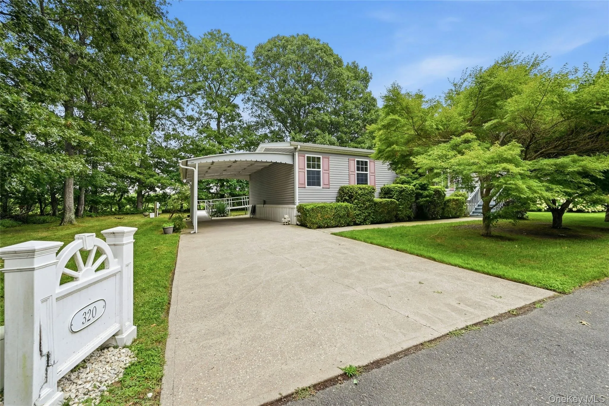 638 Fresh Pond Avenue, Riverhead, NY, 3 Bedrooms Bedrooms, 6 Rooms Rooms,2 BathroomsBathrooms,Residential,For Rent,Fresh Pond,0,1040616 638 Fresh Pond Avenue, Riverhead, NY, 3 Bedrooms Bedrooms, 6 Rooms Rooms,2 BathroomsBathrooms,Residential,For Rent,Fresh Pond,0,1040616