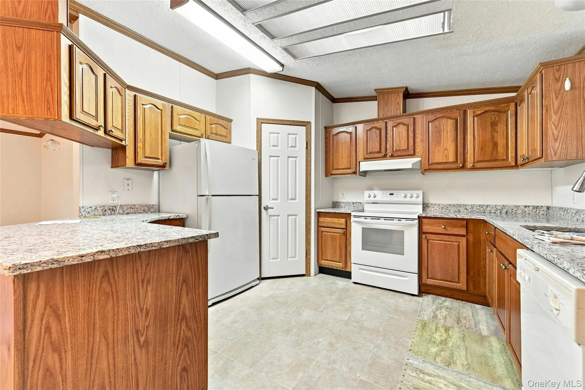 638 Fresh Pond Avenue, Riverhead, NY, 3 Bedrooms Bedrooms, 6 Rooms Rooms,2 BathroomsBathrooms,Residential,For Rent,Fresh Pond,0,1040616 638 Fresh Pond Avenue, Riverhead, NY, 3 Bedrooms Bedrooms, 6 Rooms Rooms,2 BathroomsBathrooms,Residential,For Rent,Fresh Pond,0,1040616