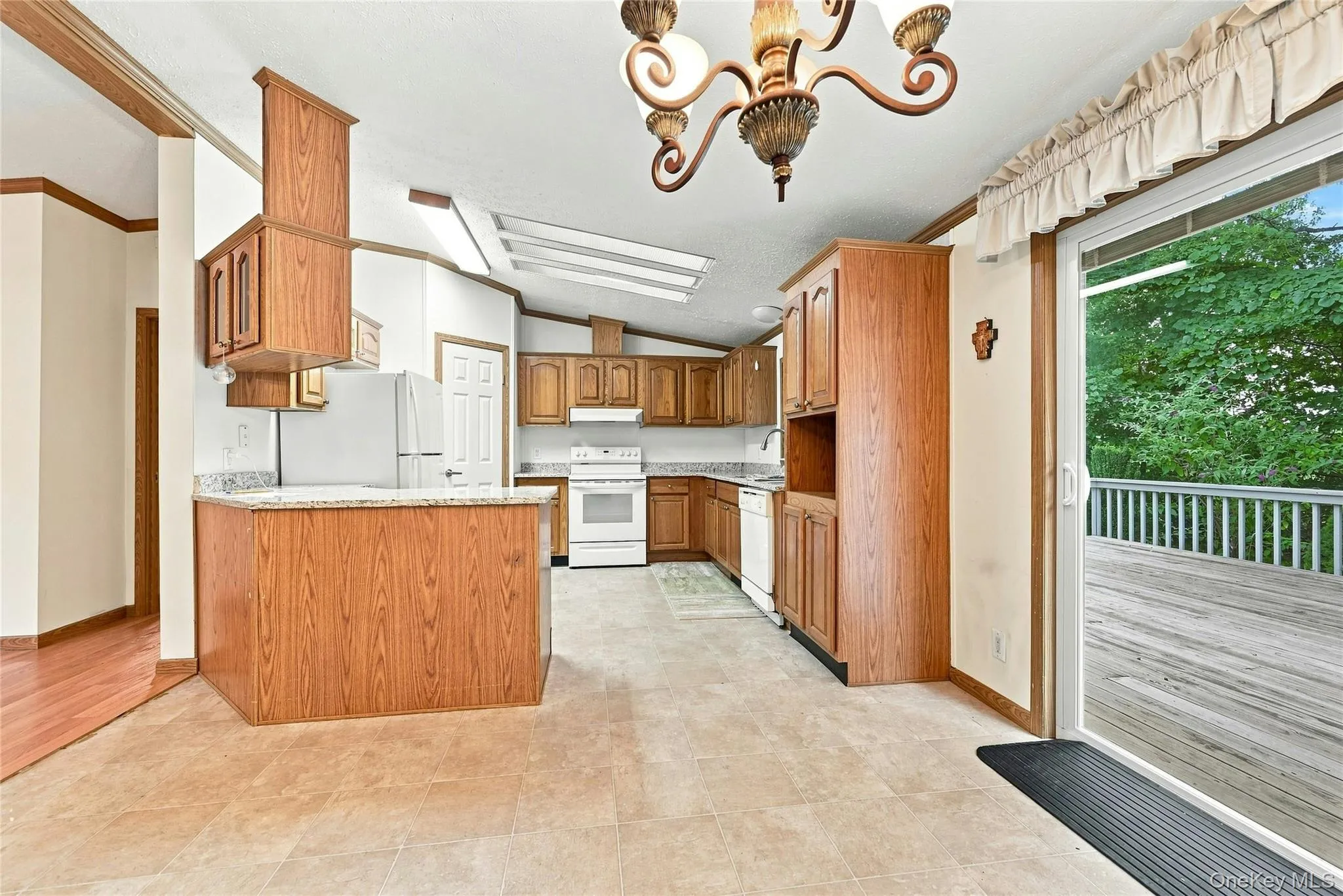 638 Fresh Pond Avenue, Riverhead, NY, 3 Bedrooms Bedrooms, 6 Rooms Rooms,2 BathroomsBathrooms,Residential,For Rent,Fresh Pond,0,1040616 638 Fresh Pond Avenue, Riverhead, NY, 3 Bedrooms Bedrooms, 6 Rooms Rooms,2 BathroomsBathrooms,Residential,For Rent,Fresh Pond,0,1040616