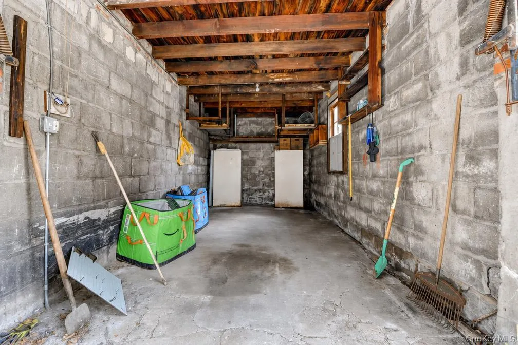 8532 66th Avenue, New York, NY, 3 Bedrooms Bedrooms, 9 Rooms Rooms,1 BathroomBathrooms,Residential,For Rent,66th,0,1040618 8532 66th Avenue, New York, NY, 3 Bedrooms Bedrooms, 9 Rooms Rooms,1 BathroomBathrooms,Residential,For Rent,66th,0,1040618