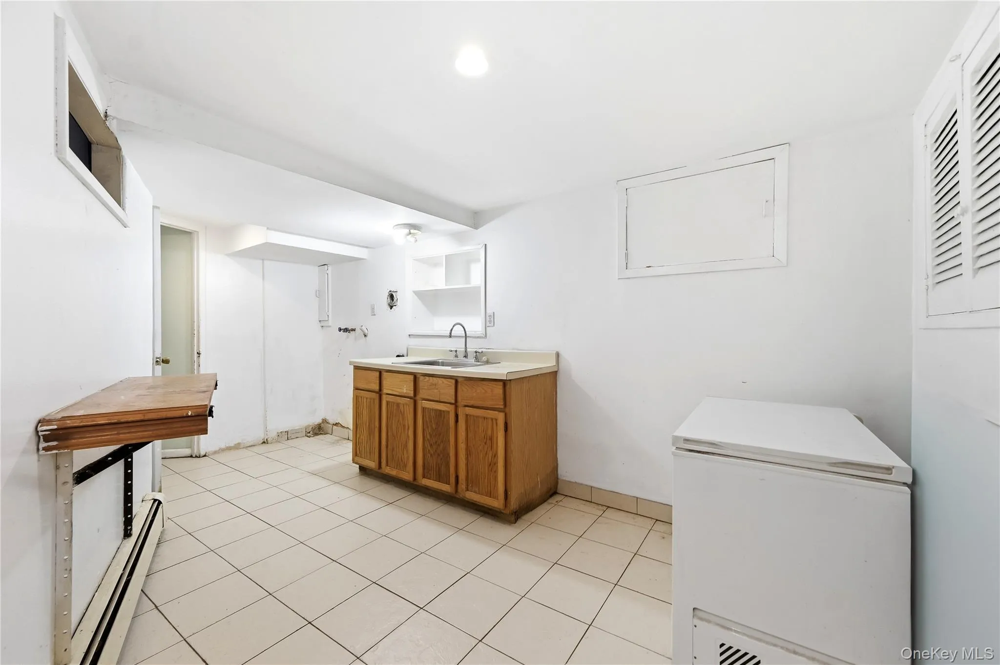 105 Corona Avenue, Hempstead, NY, 7 Bedrooms Bedrooms, 15 Rooms Rooms,3 BathroomsBathrooms,Residential,For Rent,Corona,0,1040624 105 Corona Avenue, Hempstead, NY, 7 Bedrooms Bedrooms, 15 Rooms Rooms,3 BathroomsBathrooms,Residential,For Rent,Corona,0,1040624