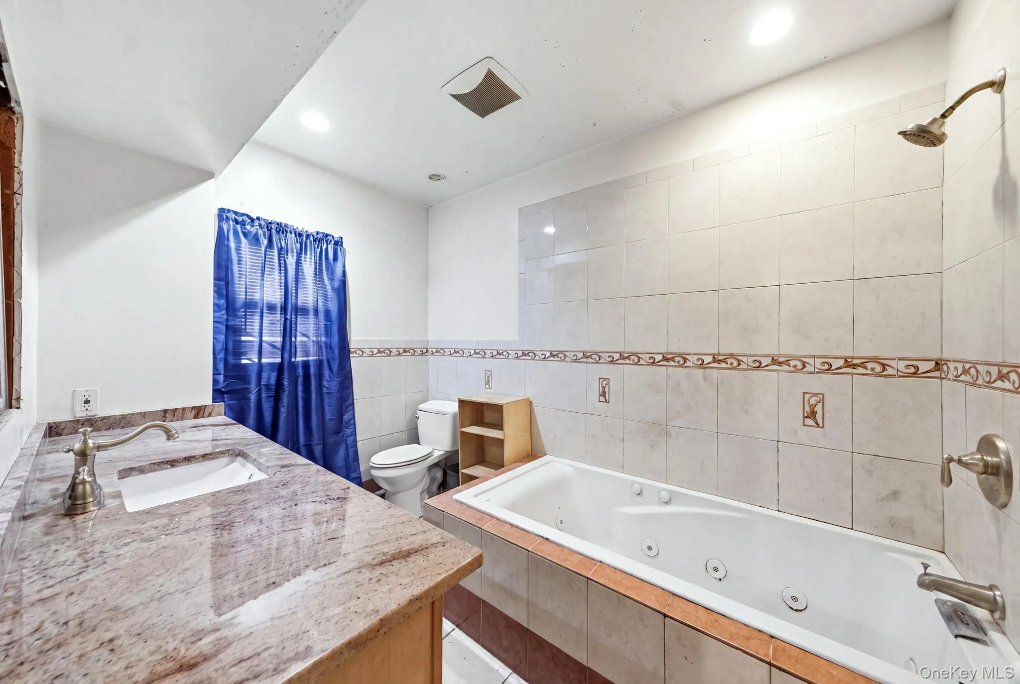 105 Corona Avenue, Hempstead, NY, 7 Bedrooms Bedrooms, 15 Rooms Rooms,3 BathroomsBathrooms,Residential,For Rent,Corona,0,1040624 105 Corona Avenue, Hempstead, NY, 7 Bedrooms Bedrooms, 15 Rooms Rooms,3 BathroomsBathrooms,Residential,For Rent,Corona,0,1040624