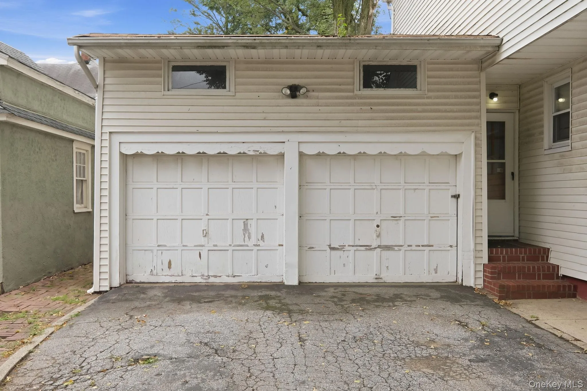 105 Corona Avenue, Hempstead, NY, 7 Bedrooms Bedrooms, 15 Rooms Rooms,3 BathroomsBathrooms,Residential,For Rent,Corona,0,1040624 105 Corona Avenue, Hempstead, NY, 7 Bedrooms Bedrooms, 15 Rooms Rooms,3 BathroomsBathrooms,Residential,For Rent,Corona,0,1040624