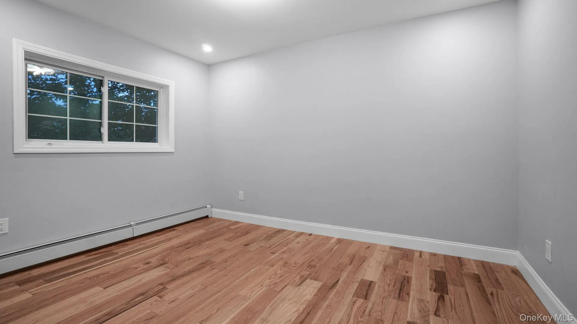 918 Throgs Neck Expwy, New York, NY, 3 Bedrooms Bedrooms, 6 Rooms Rooms,2 BathroomsBathrooms,Residential,For Rent,Throgs Neck Expwy,0,1040628 918 Throgs Neck Expwy, New York, NY, 3 Bedrooms Bedrooms, 6 Rooms Rooms,2 BathroomsBathrooms,Residential,For Rent,Throgs Neck Expwy,0,1040628