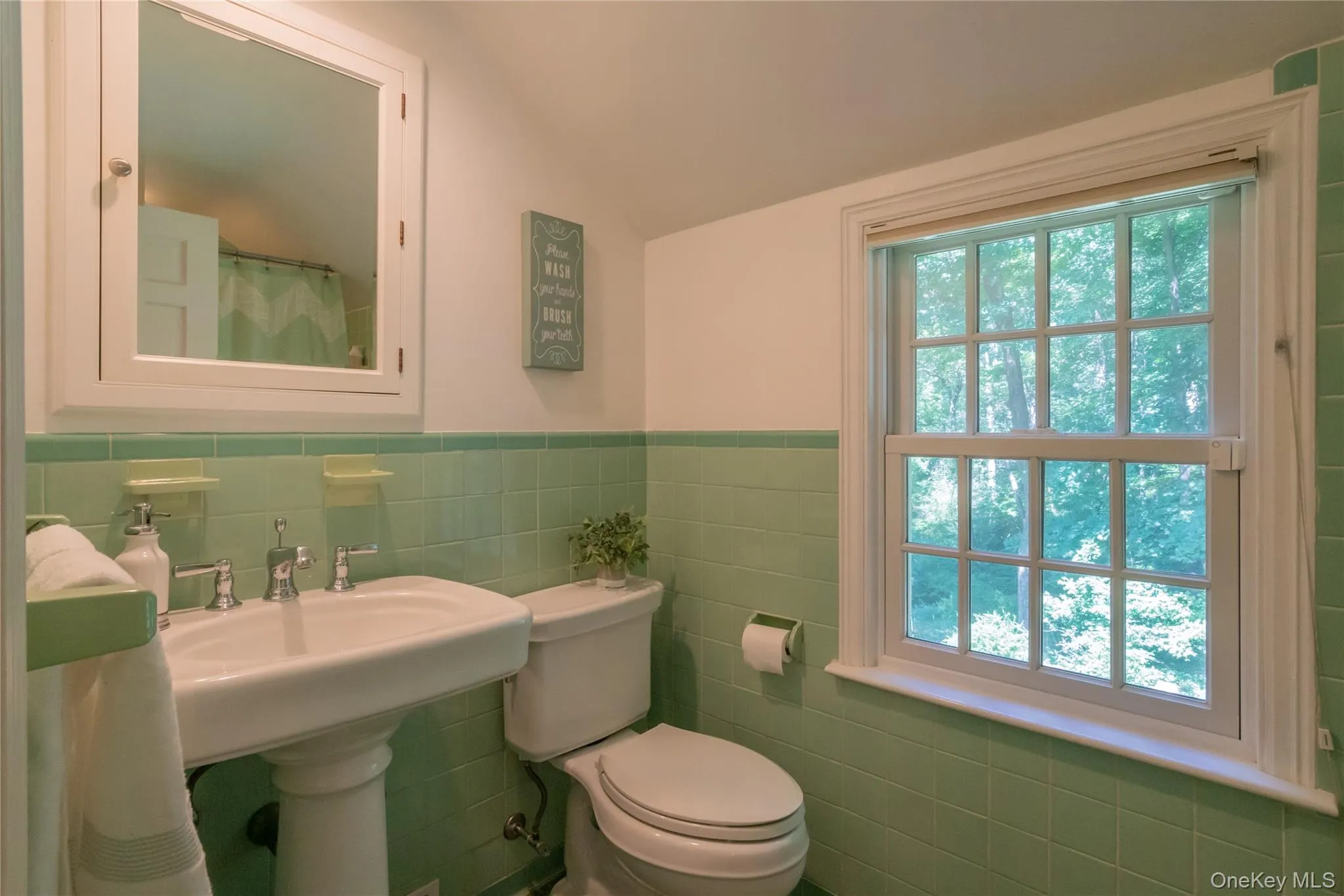 35 Marcourt Drive, New Castle, NY, 3 Bedrooms Bedrooms, 8 Rooms Rooms,3 BathroomsBathrooms,Residential,For Rent,Marcourt,0,1040629 35 Marcourt Drive, New Castle, NY, 3 Bedrooms Bedrooms, 8 Rooms Rooms,3 BathroomsBathrooms,Residential,For Rent,Marcourt,0,1040629