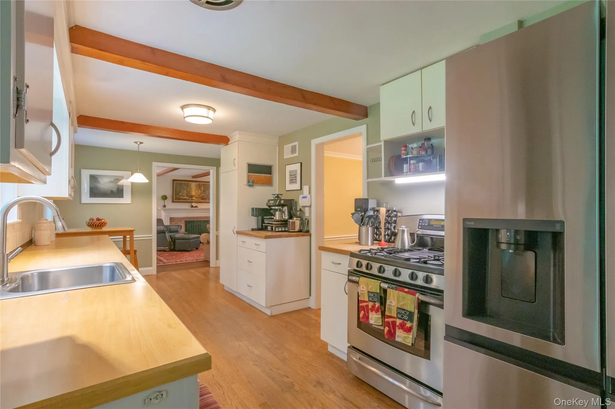 35 Marcourt Drive, New Castle, NY, 3 Bedrooms Bedrooms, 8 Rooms Rooms,3 BathroomsBathrooms,Residential,For Rent,Marcourt,0,1040629 35 Marcourt Drive, New Castle, NY, 3 Bedrooms Bedrooms, 8 Rooms Rooms,3 BathroomsBathrooms,Residential,For Rent,Marcourt,0,1040629