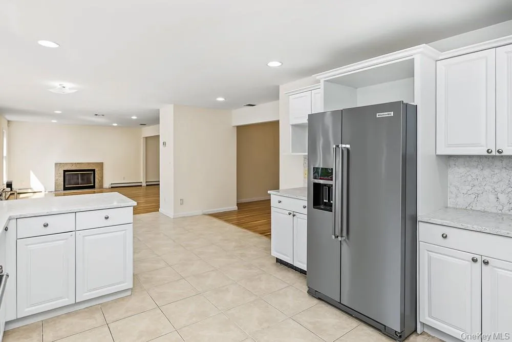 23 Garden Drive, North Hempstead, NY, 4 Bedrooms Bedrooms, 8 Rooms Rooms,2 BathroomsBathrooms,Residential,For Rent,Garden,0,1040632 23 Garden Drive, North Hempstead, NY, 4 Bedrooms Bedrooms, 8 Rooms Rooms,2 BathroomsBathrooms,Residential,For Rent,Garden,0,1040632