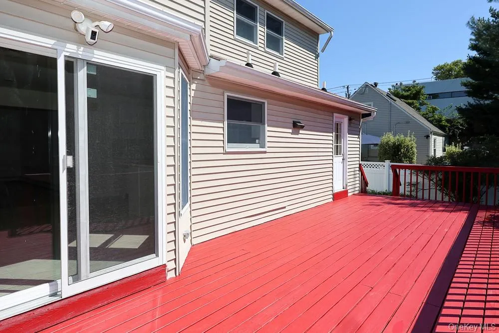 23 Garden Drive, North Hempstead, NY, 4 Bedrooms Bedrooms, 8 Rooms Rooms,2 BathroomsBathrooms,Residential,For Rent,Garden,0,1040632 23 Garden Drive, North Hempstead, NY, 4 Bedrooms Bedrooms, 8 Rooms Rooms,2 BathroomsBathrooms,Residential,For Rent,Garden,0,1040632