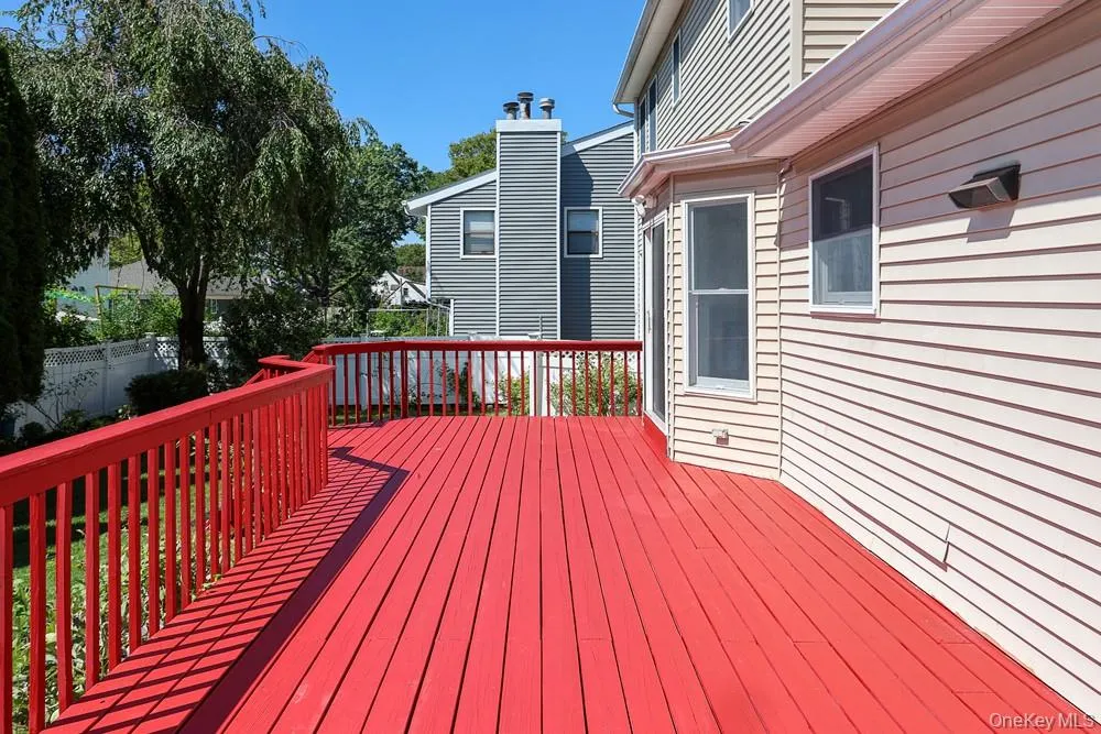 23 Garden Drive, North Hempstead, NY, 4 Bedrooms Bedrooms, 8 Rooms Rooms,2 BathroomsBathrooms,Residential,For Rent,Garden,0,1040632 23 Garden Drive, North Hempstead, NY, 4 Bedrooms Bedrooms, 8 Rooms Rooms,2 BathroomsBathrooms,Residential,For Rent,Garden,0,1040632