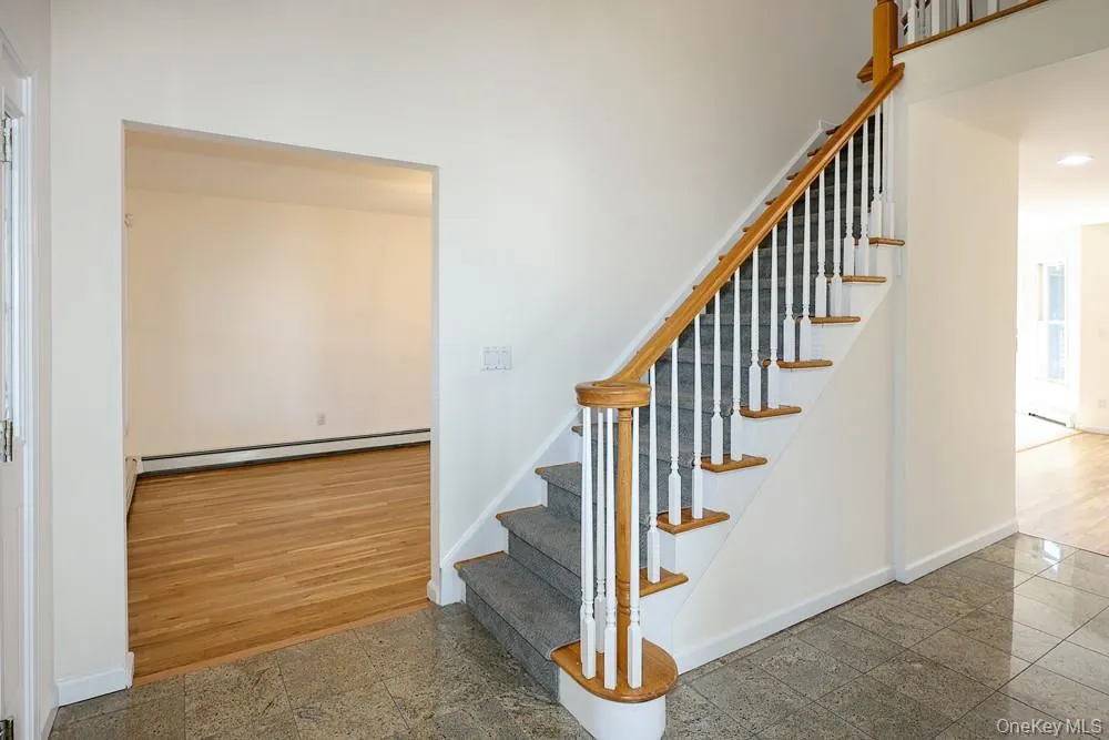 23 Garden Drive, North Hempstead, NY, 4 Bedrooms Bedrooms, 8 Rooms Rooms,2 BathroomsBathrooms,Residential,For Rent,Garden,0,1040632 23 Garden Drive, North Hempstead, NY, 4 Bedrooms Bedrooms, 8 Rooms Rooms,2 BathroomsBathrooms,Residential,For Rent,Garden,0,1040632