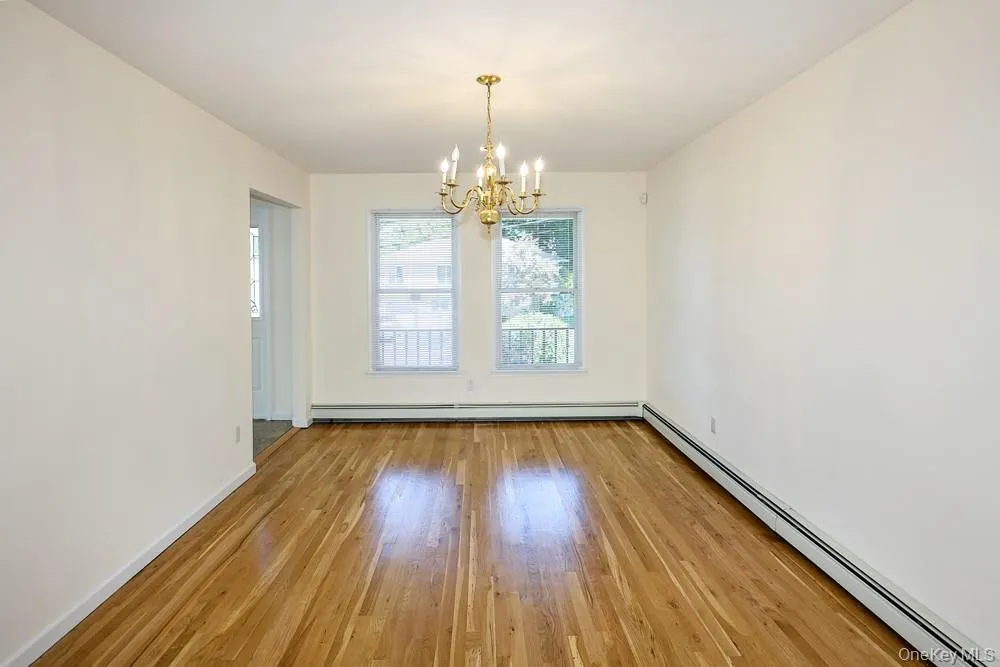 23 Garden Drive, North Hempstead, NY, 4 Bedrooms Bedrooms, 8 Rooms Rooms,2 BathroomsBathrooms,Residential,For Rent,Garden,0,1040632 23 Garden Drive, North Hempstead, NY, 4 Bedrooms Bedrooms, 8 Rooms Rooms,2 BathroomsBathrooms,Residential,For Rent,Garden,0,1040632