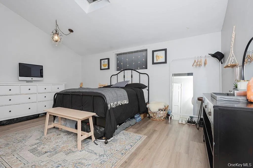 2nd floor Loft was being used as a 3rd bedroom 2nd floor Loft was being used as a 3rd bedroom