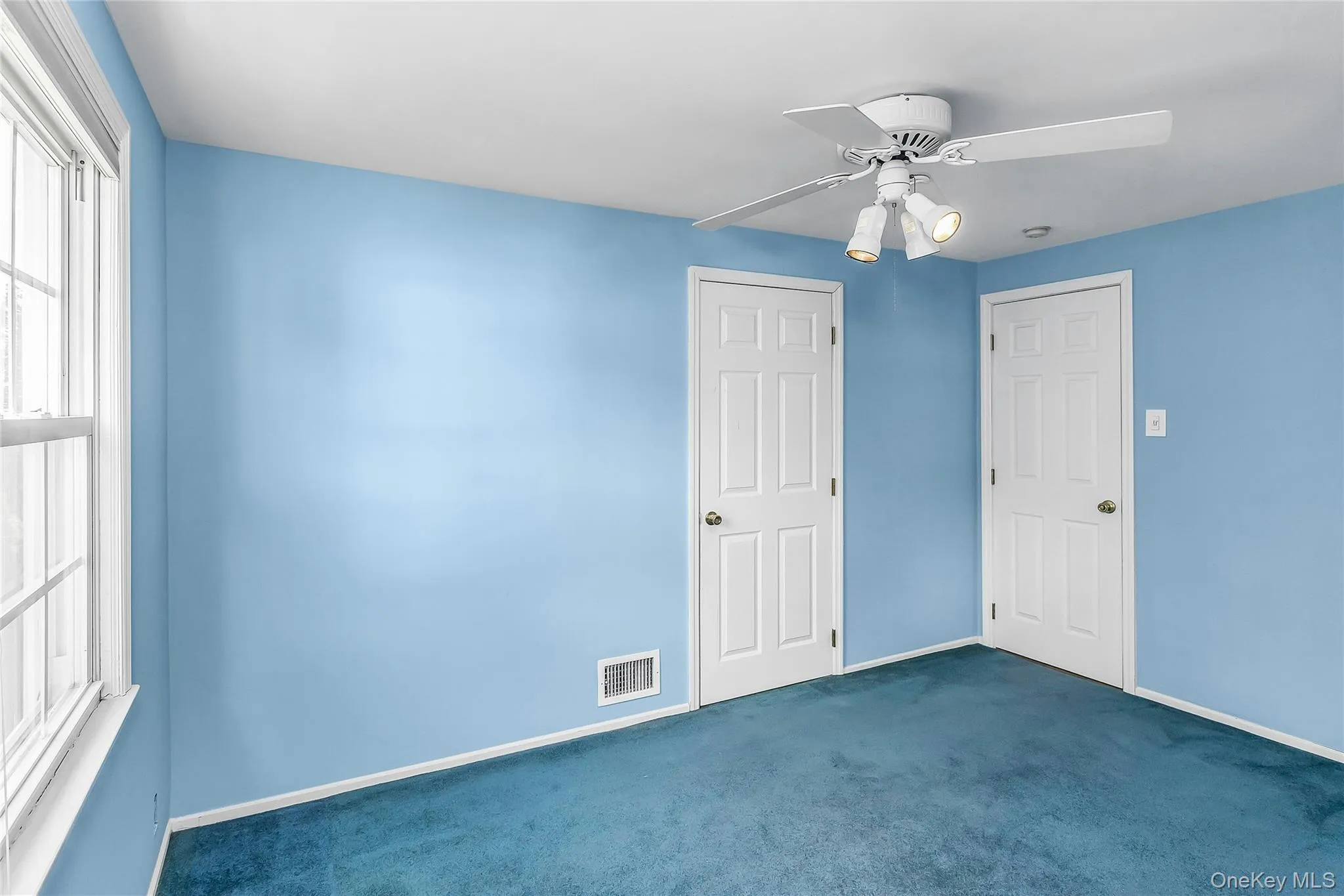 26 Ridge Drive, North Hempstead, NY, 4 Bedrooms Bedrooms, 8 Rooms Rooms,2 BathroomsBathrooms,Residential,For Rent,Ridge,0,1040637 26 Ridge Drive, North Hempstead, NY, 4 Bedrooms Bedrooms, 8 Rooms Rooms,2 BathroomsBathrooms,Residential,For Rent,Ridge,0,1040637