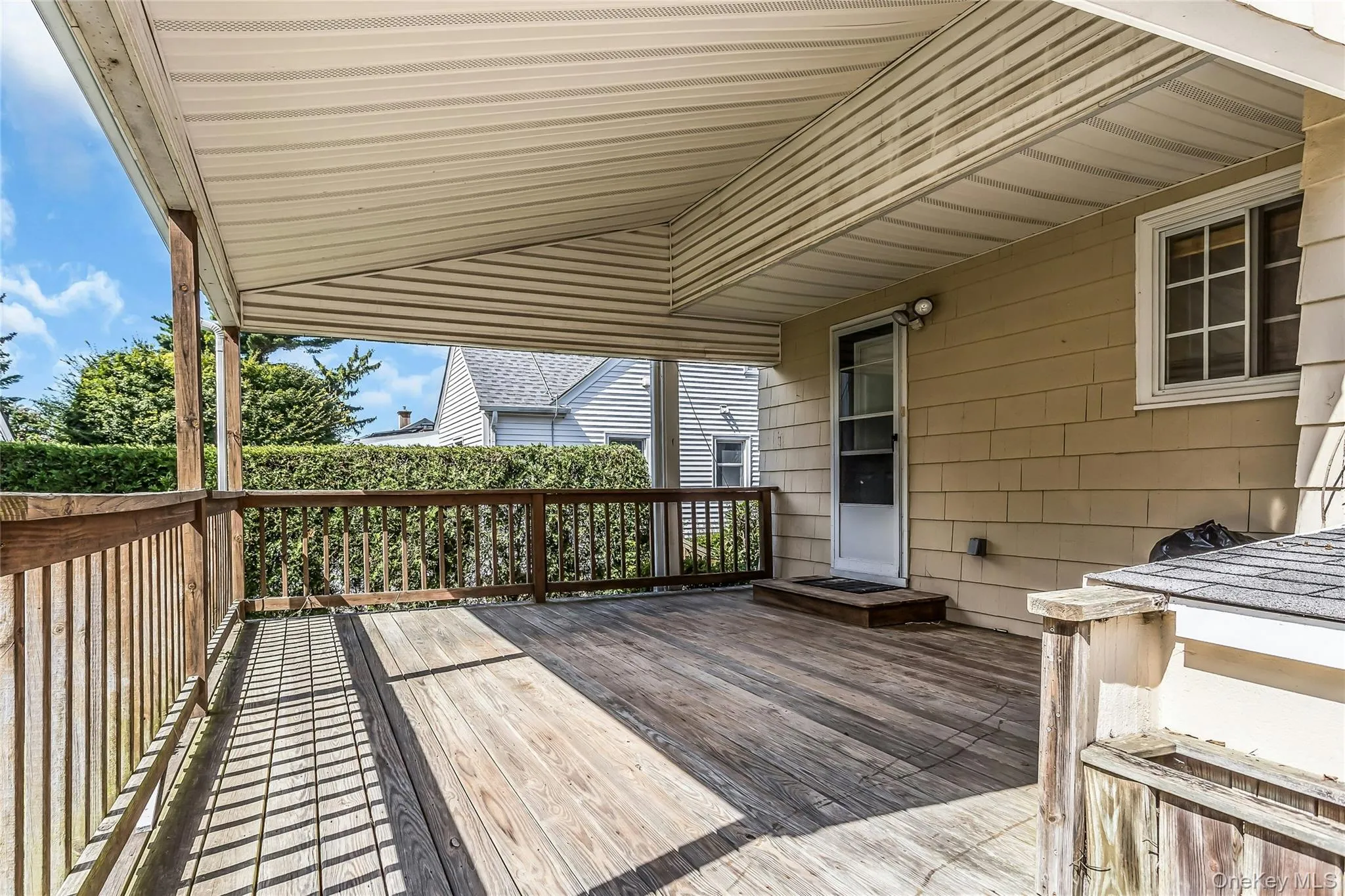 26 Ridge Drive, North Hempstead, NY, 4 Bedrooms Bedrooms, 8 Rooms Rooms,2 BathroomsBathrooms,Residential,For Rent,Ridge,0,1040637 26 Ridge Drive, North Hempstead, NY, 4 Bedrooms Bedrooms, 8 Rooms Rooms,2 BathroomsBathrooms,Residential,For Rent,Ridge,0,1040637