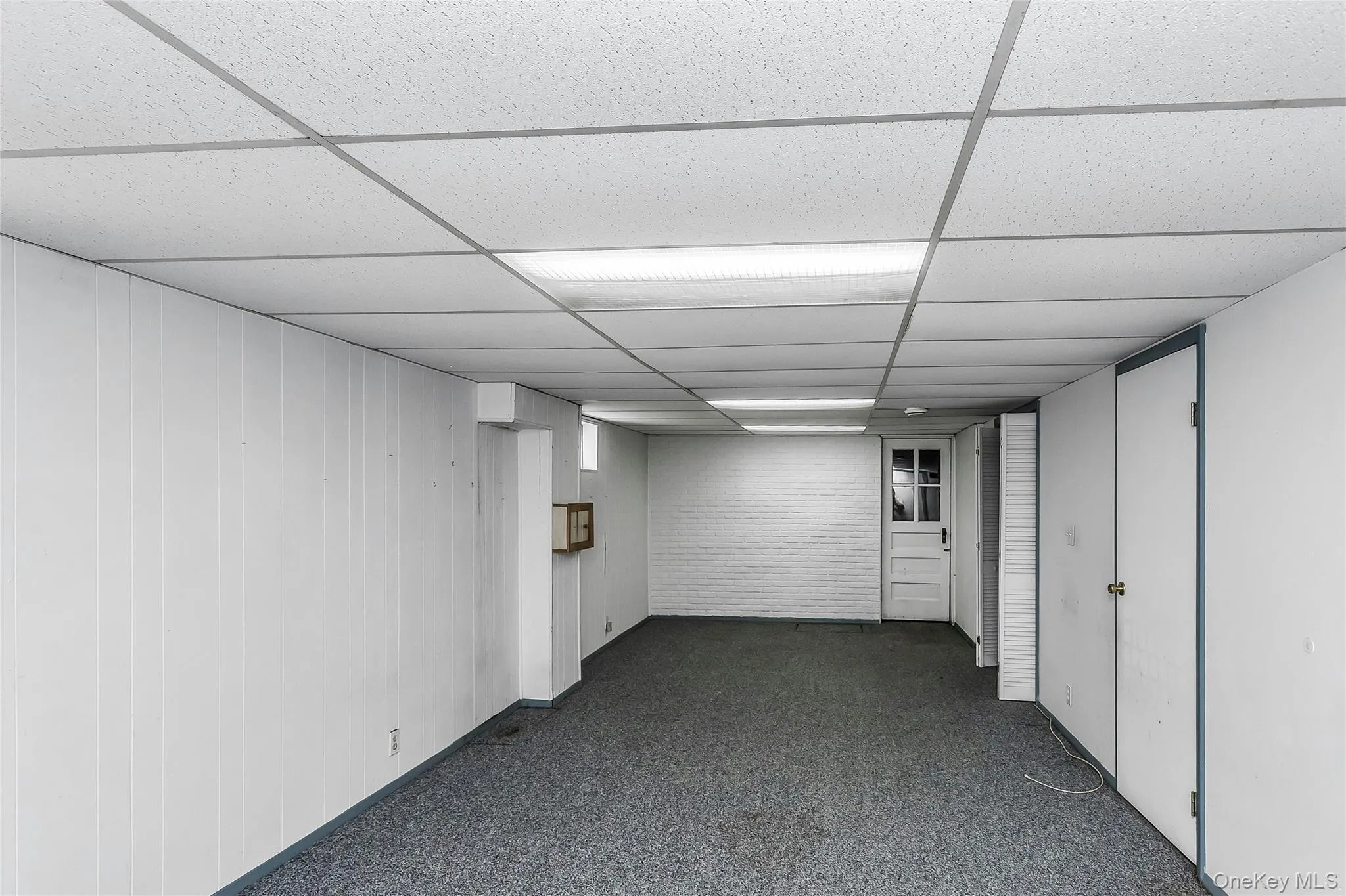 26 Ridge Drive, North Hempstead, NY, 4 Bedrooms Bedrooms, 8 Rooms Rooms,2 BathroomsBathrooms,Residential,For Rent,Ridge,0,1040637 26 Ridge Drive, North Hempstead, NY, 4 Bedrooms Bedrooms, 8 Rooms Rooms,2 BathroomsBathrooms,Residential,For Rent,Ridge,0,1040637
