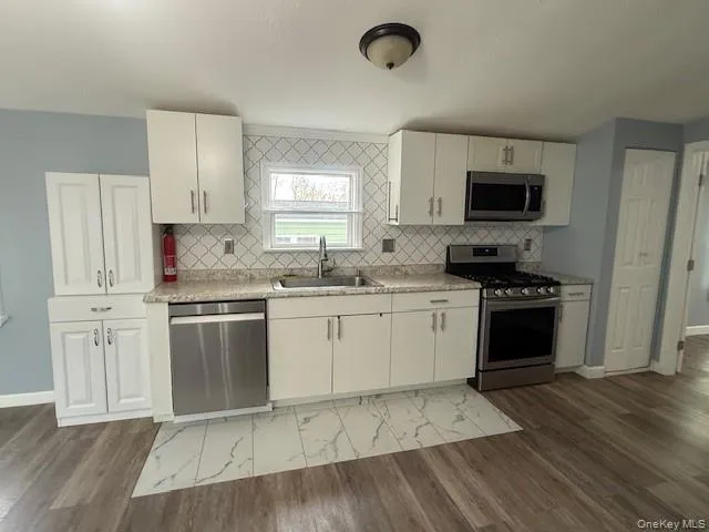 567 Sheafe Road, Wappinger, NY, 2 Bedrooms Bedrooms, 6 Rooms Rooms,2 BathroomsBathrooms,Residential,For Rent,Sheafe,0,1040638 567 Sheafe Road, Wappinger, NY, 2 Bedrooms Bedrooms, 6 Rooms Rooms,2 BathroomsBathrooms,Residential,For Rent,Sheafe,0,1040638