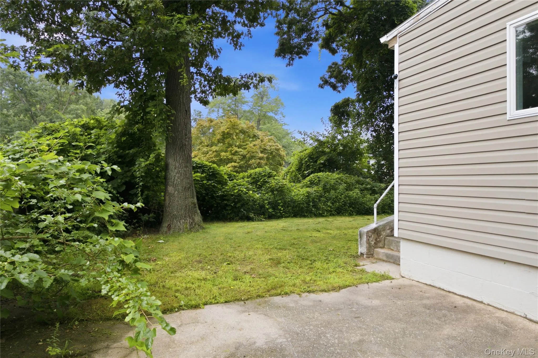 34 Whitestone Road, Brookhaven, NY, 2 Bedrooms Bedrooms, 5 Rooms Rooms,1 BathroomBathrooms,Residential,For Rent,Whitestone,0,1040647 34 Whitestone Road, Brookhaven, NY, 2 Bedrooms Bedrooms, 5 Rooms Rooms,1 BathroomBathrooms,Residential,For Rent,Whitestone,0,1040647