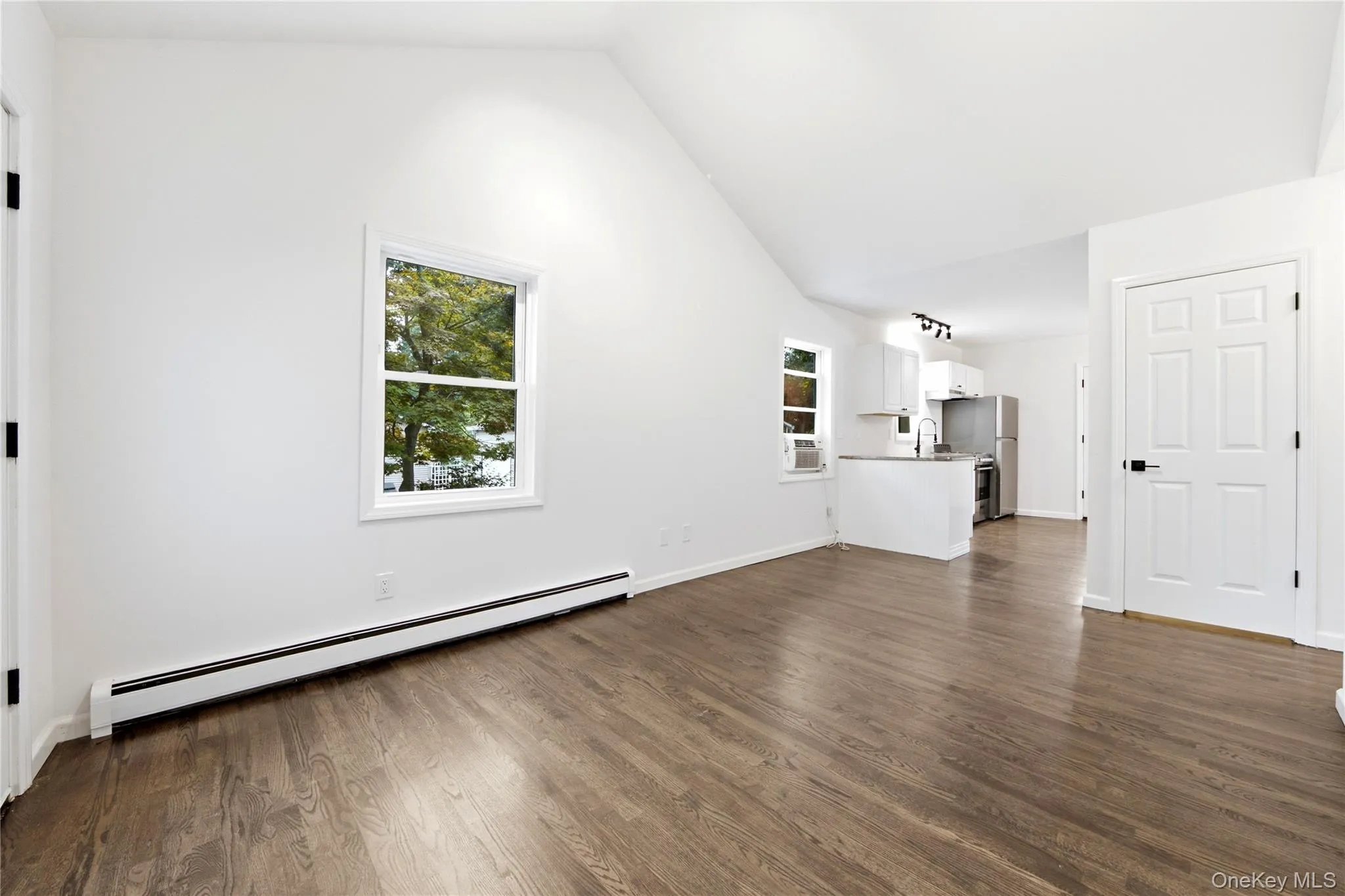 34 Whitestone Road, Brookhaven, NY, 2 Bedrooms Bedrooms, 5 Rooms Rooms,1 BathroomBathrooms,Residential,For Rent,Whitestone,0,1040647 34 Whitestone Road, Brookhaven, NY, 2 Bedrooms Bedrooms, 5 Rooms Rooms,1 BathroomBathrooms,Residential,For Rent,Whitestone,0,1040647