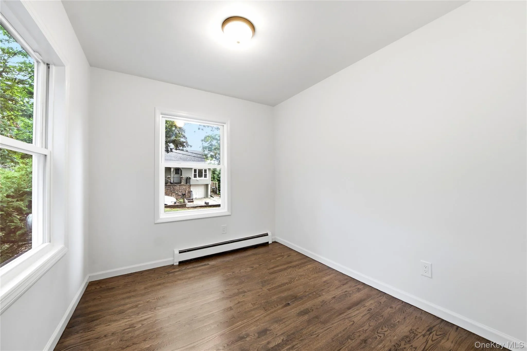 34 Whitestone Road, Brookhaven, NY, 2 Bedrooms Bedrooms, 5 Rooms Rooms,1 BathroomBathrooms,Residential,For Rent,Whitestone,0,1040647 34 Whitestone Road, Brookhaven, NY, 2 Bedrooms Bedrooms, 5 Rooms Rooms,1 BathroomBathrooms,Residential,For Rent,Whitestone,0,1040647