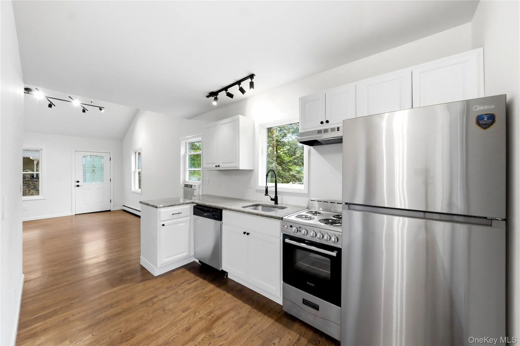 34 Whitestone Road, Brookhaven, NY, 2 Bedrooms Bedrooms, 5 Rooms Rooms,1 BathroomBathrooms,Residential,For Rent,Whitestone,0,1040647 34 Whitestone Road, Brookhaven, NY, 2 Bedrooms Bedrooms, 5 Rooms Rooms,1 BathroomBathrooms,Residential,For Rent,Whitestone,0,1040647