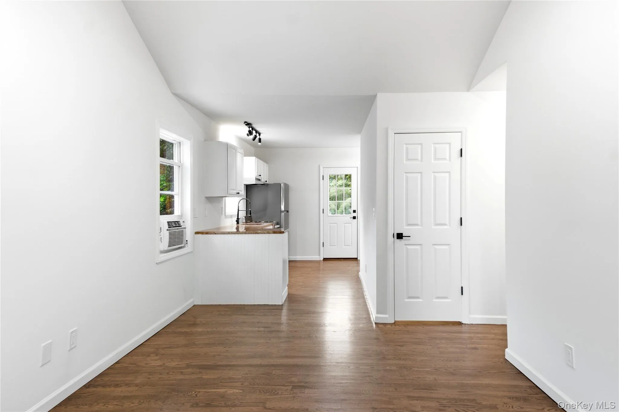 34 Whitestone Road, Brookhaven, NY, 2 Bedrooms Bedrooms, 5 Rooms Rooms,1 BathroomBathrooms,Residential,For Rent,Whitestone,0,1040647 34 Whitestone Road, Brookhaven, NY, 2 Bedrooms Bedrooms, 5 Rooms Rooms,1 BathroomBathrooms,Residential,For Rent,Whitestone,0,1040647