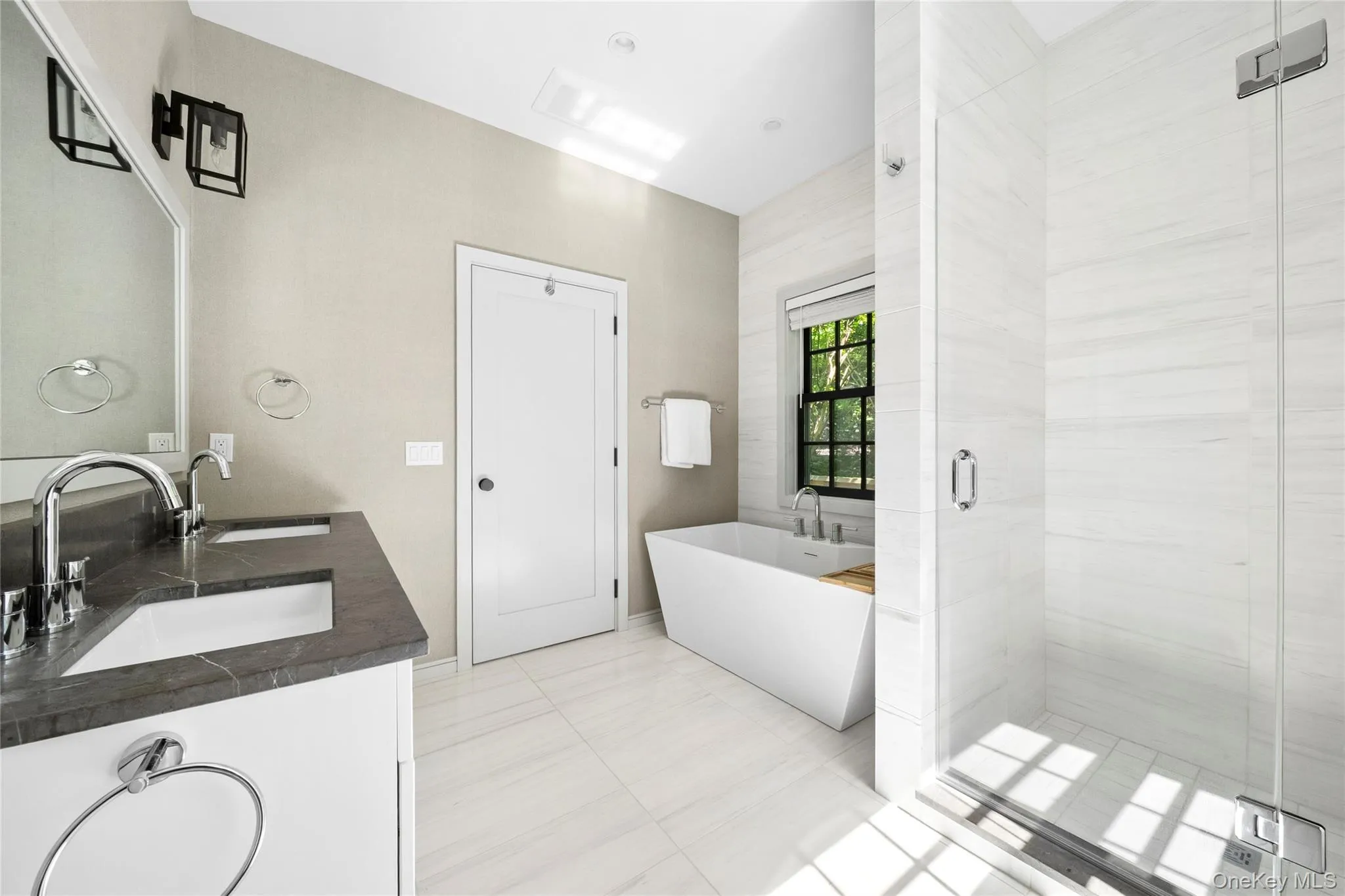 67 Buell Lane Extension, East Hampton, NY, 5 Bedrooms Bedrooms, 10 Rooms Rooms,5 BathroomsBathrooms,Residential,For Rent,Buell Lane,0,1040648 67 Buell Lane Extension, East Hampton, NY, 5 Bedrooms Bedrooms, 10 Rooms Rooms,5 BathroomsBathrooms,Residential,For Rent,Buell Lane,0,1040648