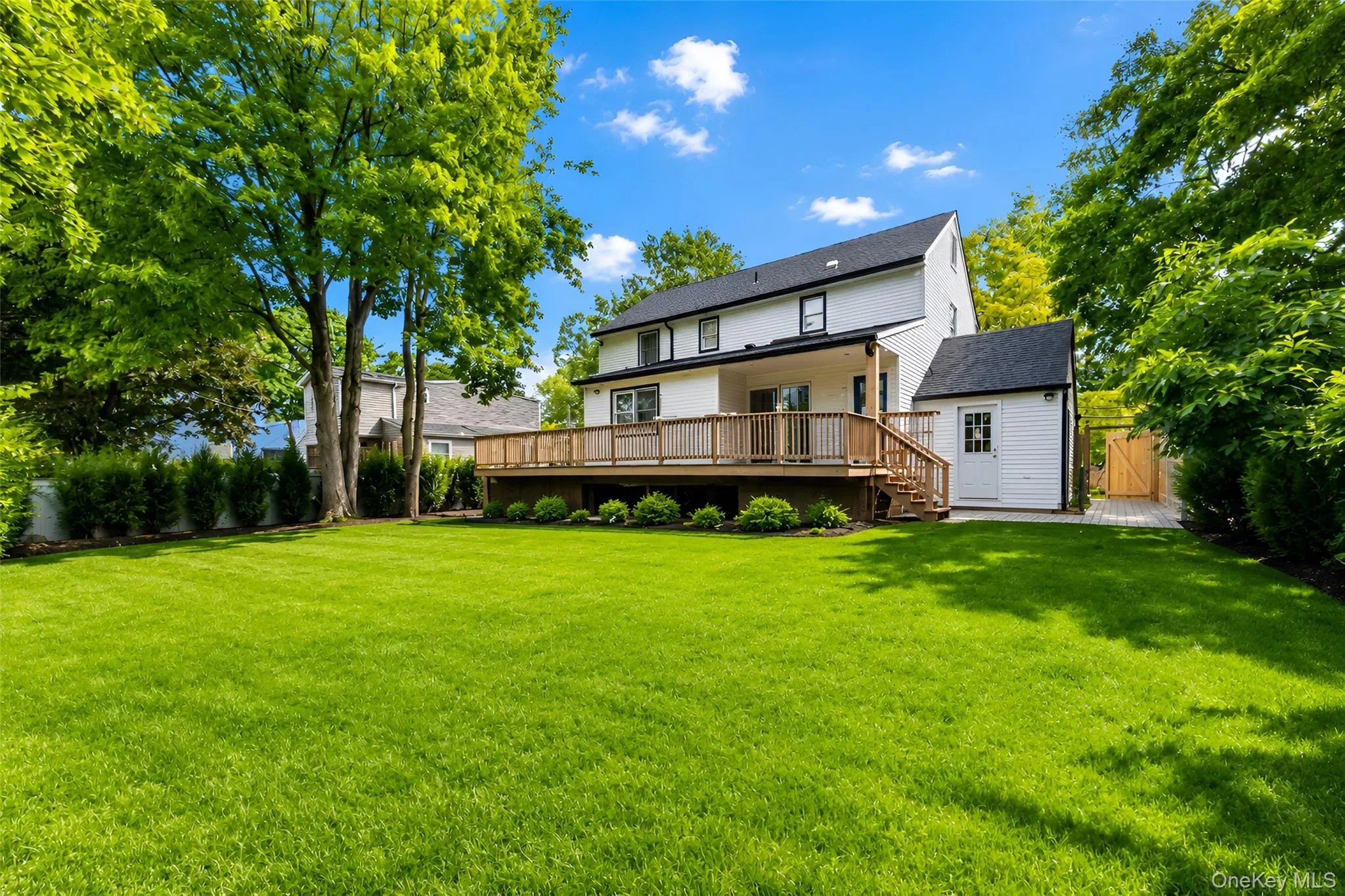 35 Grandview Avenue, Clarkstown, NY, 8 Bedrooms Bedrooms, 12 Rooms Rooms,5 BathroomsBathrooms,Residential,For Rent,Grandview,0,1040650 35 Grandview Avenue, Clarkstown, NY, 8 Bedrooms Bedrooms, 12 Rooms Rooms,5 BathroomsBathrooms,Residential,For Rent,Grandview,0,1040650