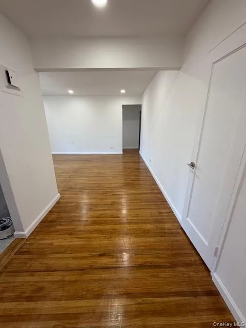144-58 Sanford Avenue, New York, NY, 1 Bedroom Bedrooms, 3 Rooms Rooms,1 BathroomBathrooms,Residential,For Rent,Sanford,0,1040653 144-58 Sanford Avenue, New York, NY, 1 Bedroom Bedrooms, 3 Rooms Rooms,1 BathroomBathrooms,Residential,For Rent,Sanford,0,1040653