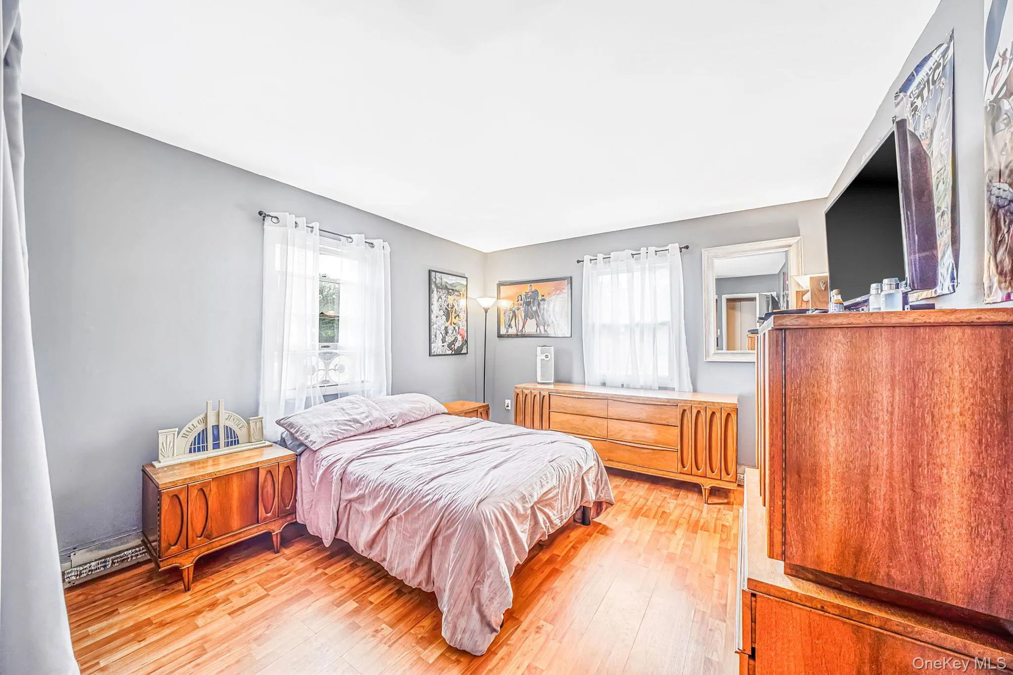 21 Cherokee Drive, Islip, NY, 5 Bedrooms Bedrooms, 10 Rooms Rooms,2 BathroomsBathrooms,Residential,For Rent,Cherokee,0,1040654 21 Cherokee Drive, Islip, NY, 5 Bedrooms Bedrooms, 10 Rooms Rooms,2 BathroomsBathrooms,Residential,For Rent,Cherokee,0,1040654