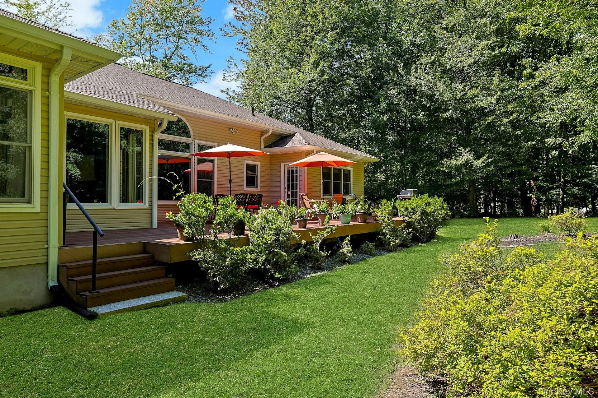 6 Marycrest Road, Orangetown, NY, 4 Bedrooms Bedrooms, 12 Rooms Rooms,4 BathroomsBathrooms,Residential,For Rent,Marycrest,0,1040656 6 Marycrest Road, Orangetown, NY, 4 Bedrooms Bedrooms, 12 Rooms Rooms,4 BathroomsBathrooms,Residential,For Rent,Marycrest,0,1040656