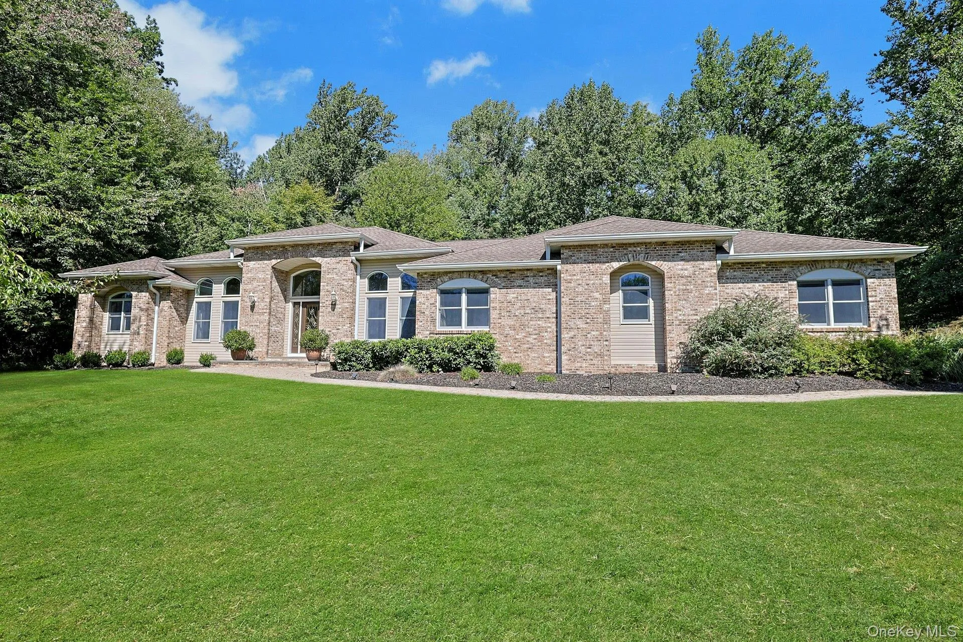6 Marycrest Road, Orangetown, NY, 4 Bedrooms Bedrooms, 12 Rooms Rooms,4 BathroomsBathrooms,Residential,For Rent,Marycrest,0,1040656 6 Marycrest Road, Orangetown, NY, 4 Bedrooms Bedrooms, 12 Rooms Rooms,4 BathroomsBathrooms,Residential,For Rent,Marycrest,0,1040656