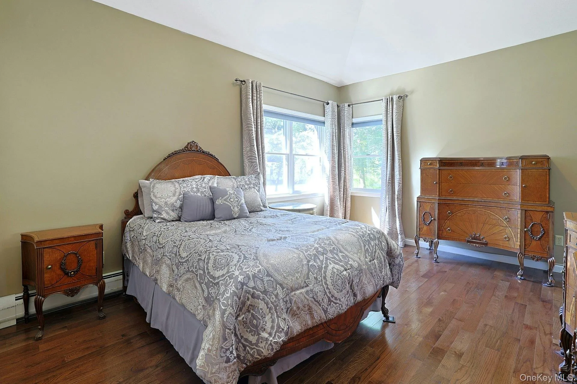 6 Marycrest Road, Orangetown, NY, 4 Bedrooms Bedrooms, 12 Rooms Rooms,4 BathroomsBathrooms,Residential,For Rent,Marycrest,0,1040656 6 Marycrest Road, Orangetown, NY, 4 Bedrooms Bedrooms, 12 Rooms Rooms,4 BathroomsBathrooms,Residential,For Rent,Marycrest,0,1040656