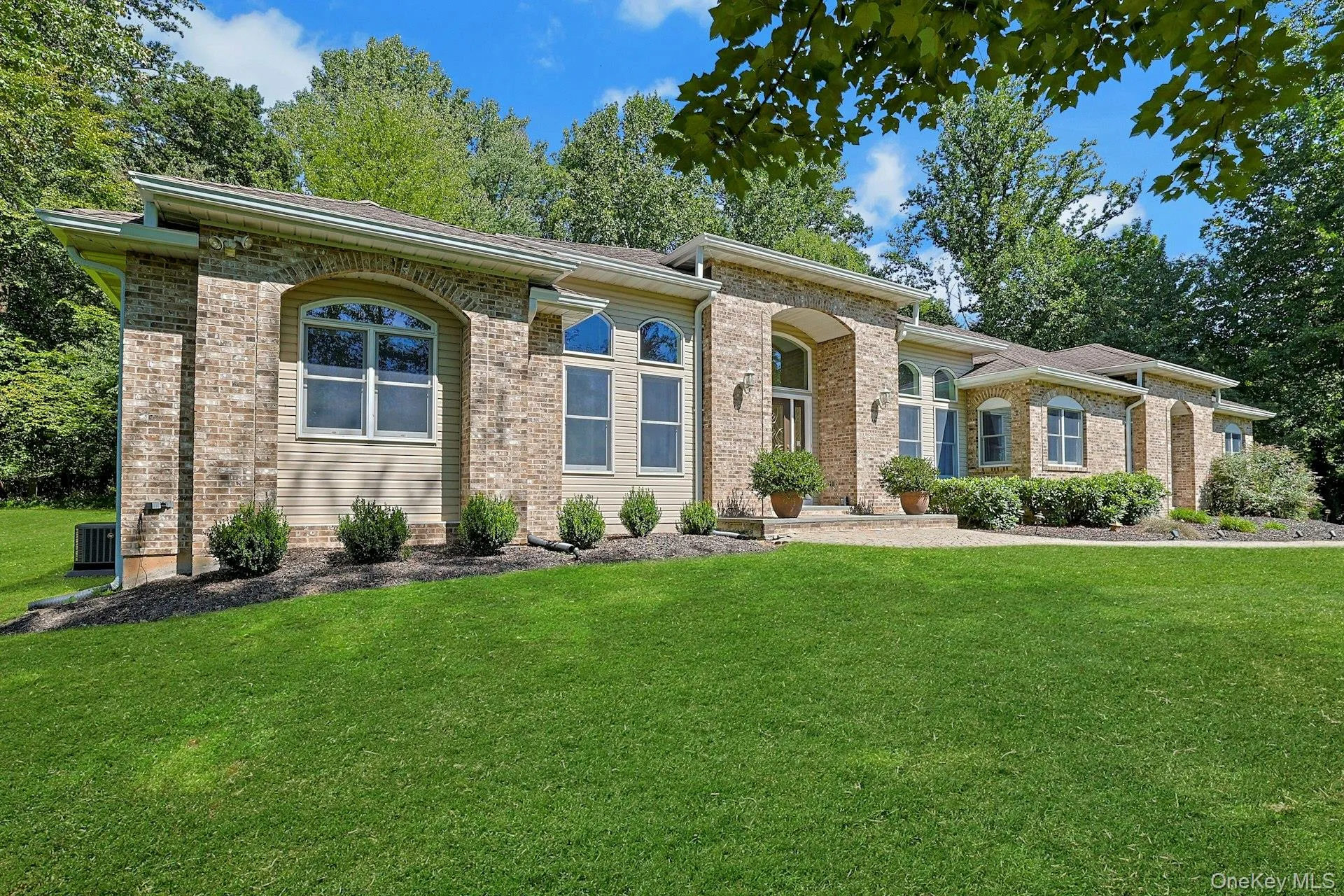 6 Marycrest Road, Orangetown, NY, 4 Bedrooms Bedrooms, 12 Rooms Rooms,4 BathroomsBathrooms,Residential,For Rent,Marycrest,0,1040656 6 Marycrest Road, Orangetown, NY, 4 Bedrooms Bedrooms, 12 Rooms Rooms,4 BathroomsBathrooms,Residential,For Rent,Marycrest,0,1040656